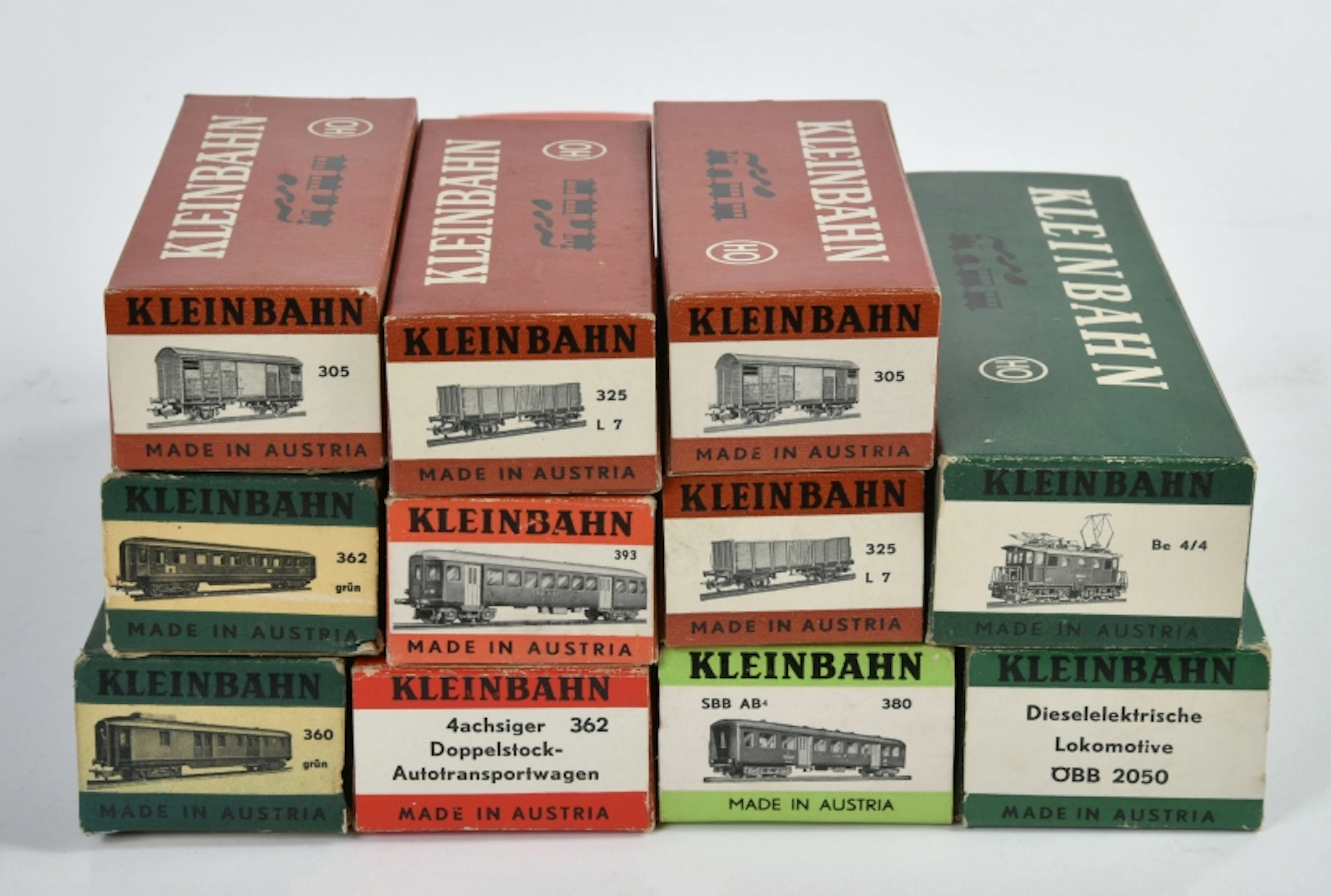 Kleinbahn Austria, 2 Loks und 9 Wagen