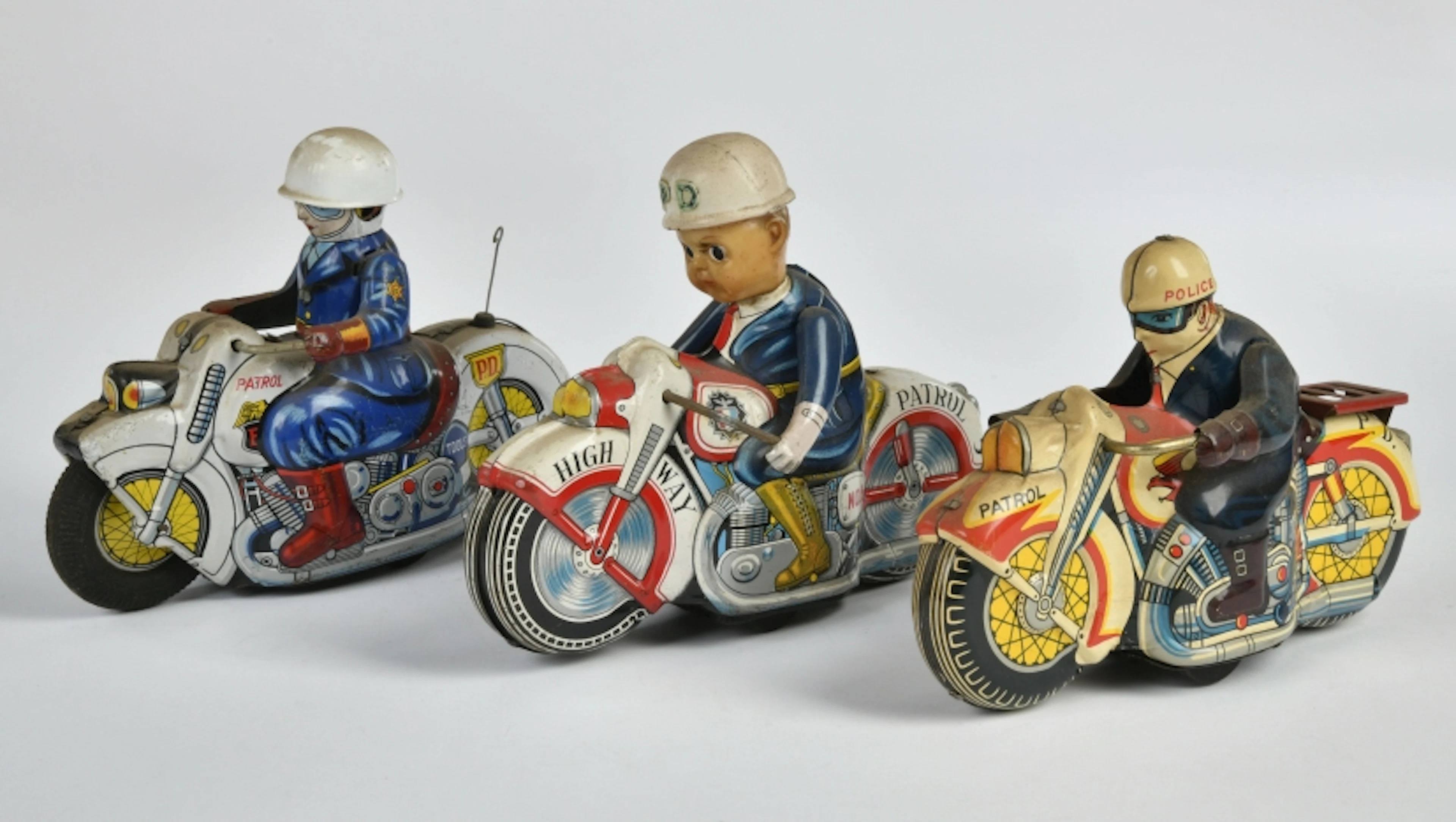 Haji, ATC, 3x Police Motorrad
