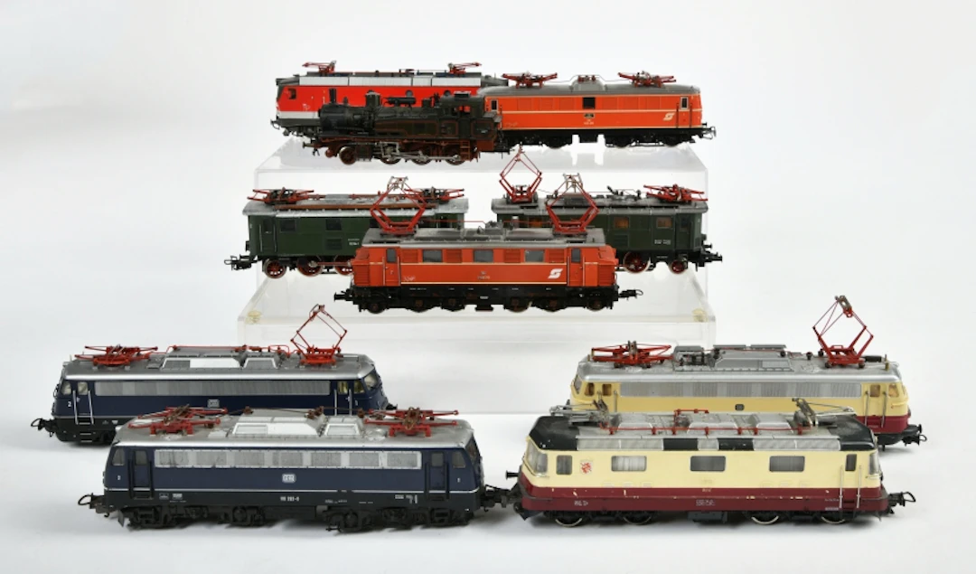 Roco, Fleischmann u.a., 10 Loks