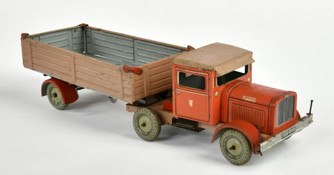 Tippco, Sattelschlepper