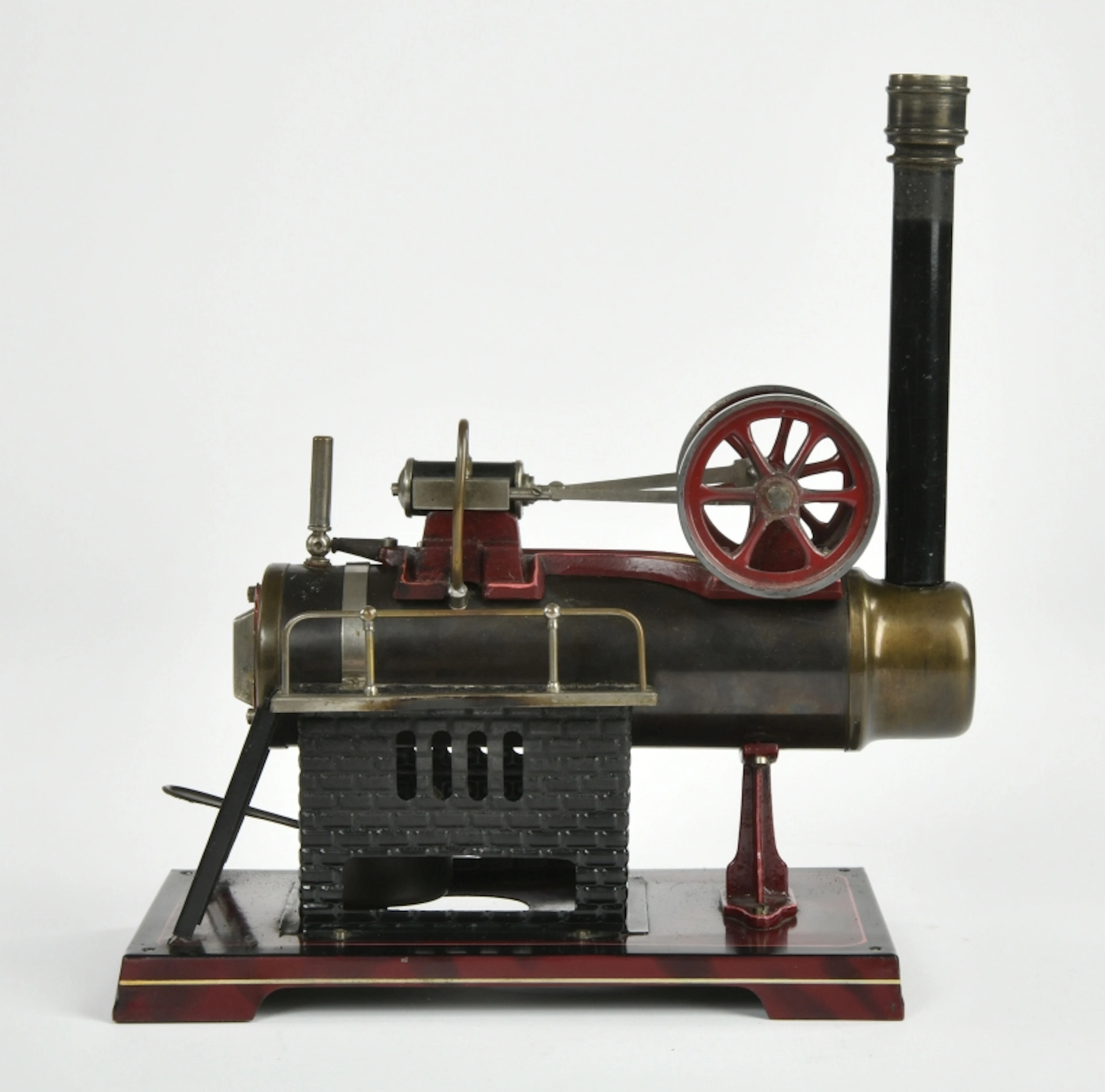 Doll, stationäres Lokomobil