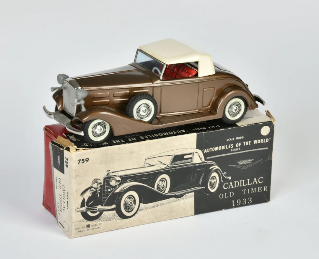 Bandai, Cadillac 1933 Oldtimer