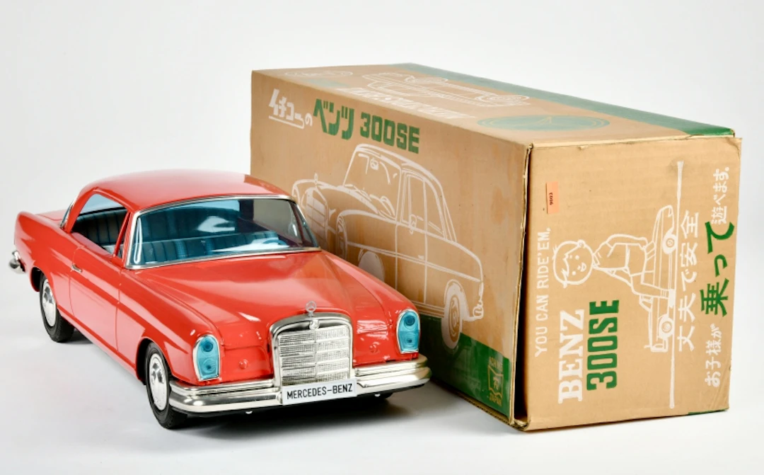 Ichiko, Mercedes Benz 300 SE