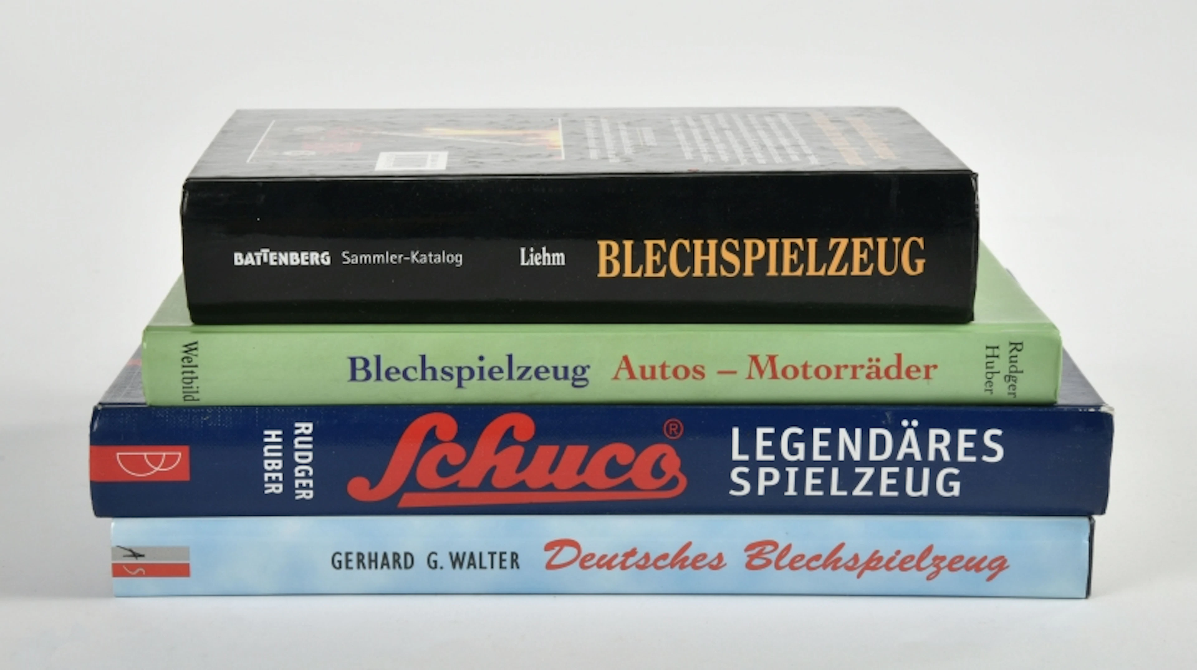 4 Bücher, Schuco, Huber u.a.
