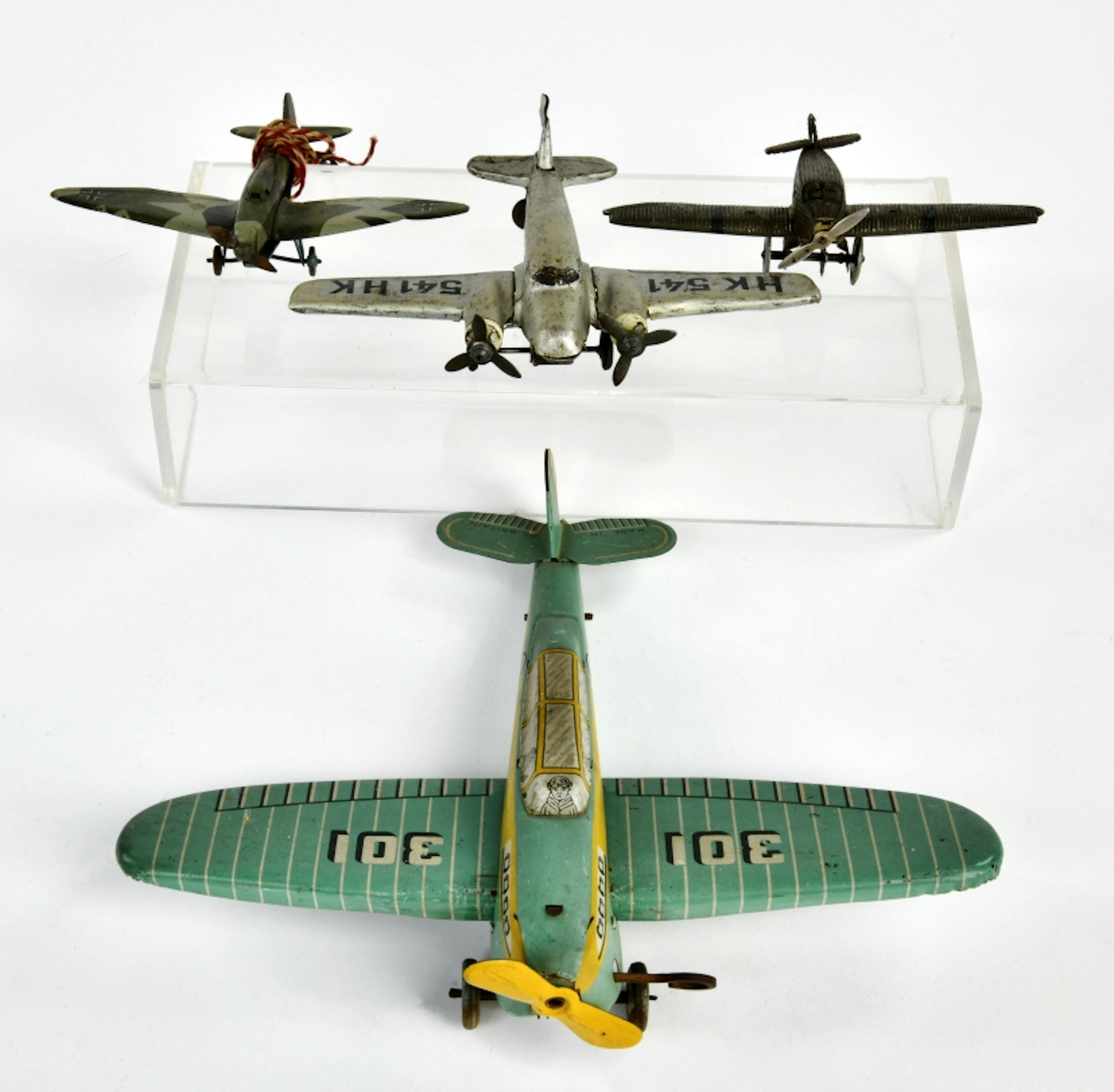 Lehmann, Wells u.a., 4 Flugzeuge