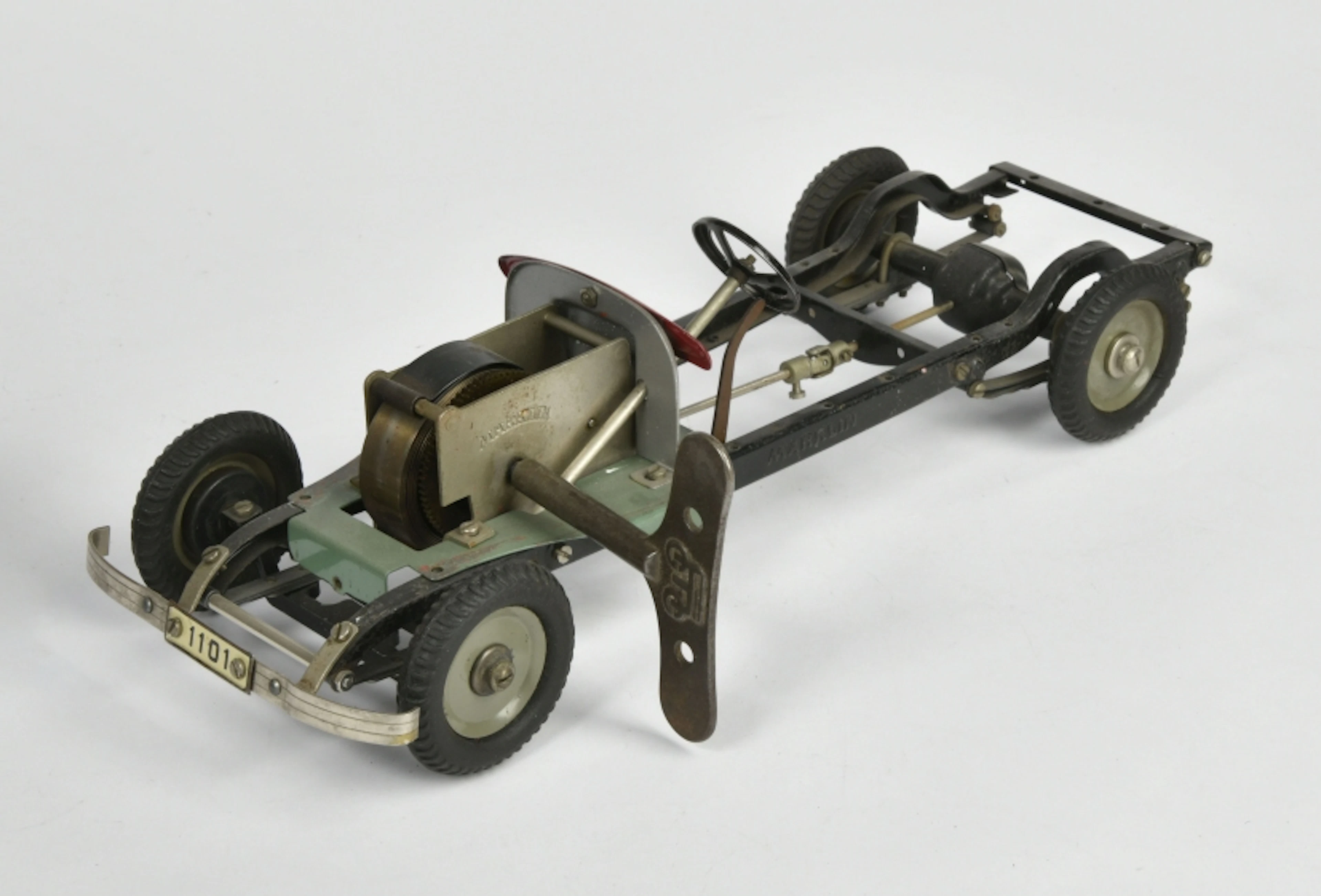 Märklin, Baukastenauto Chassis mit Motor