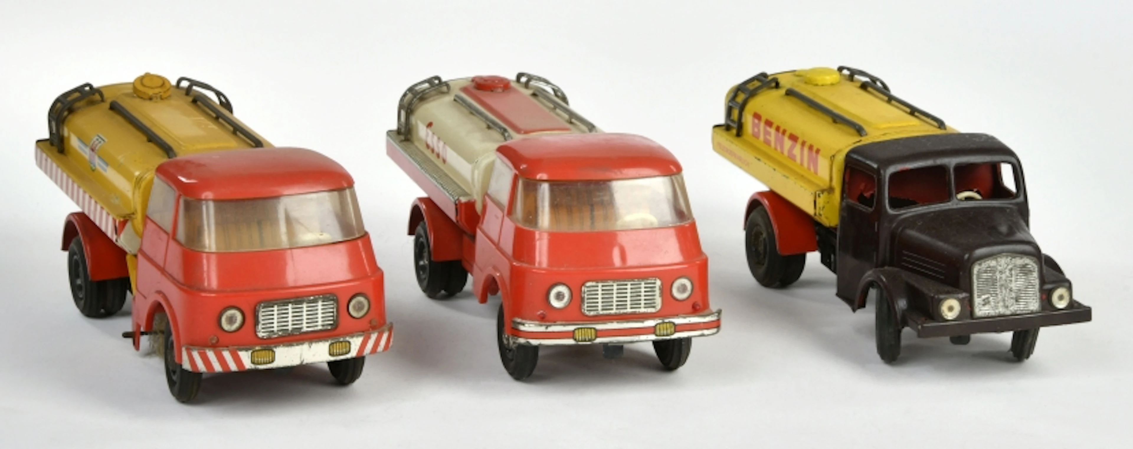 3 DDR Lieferwagen