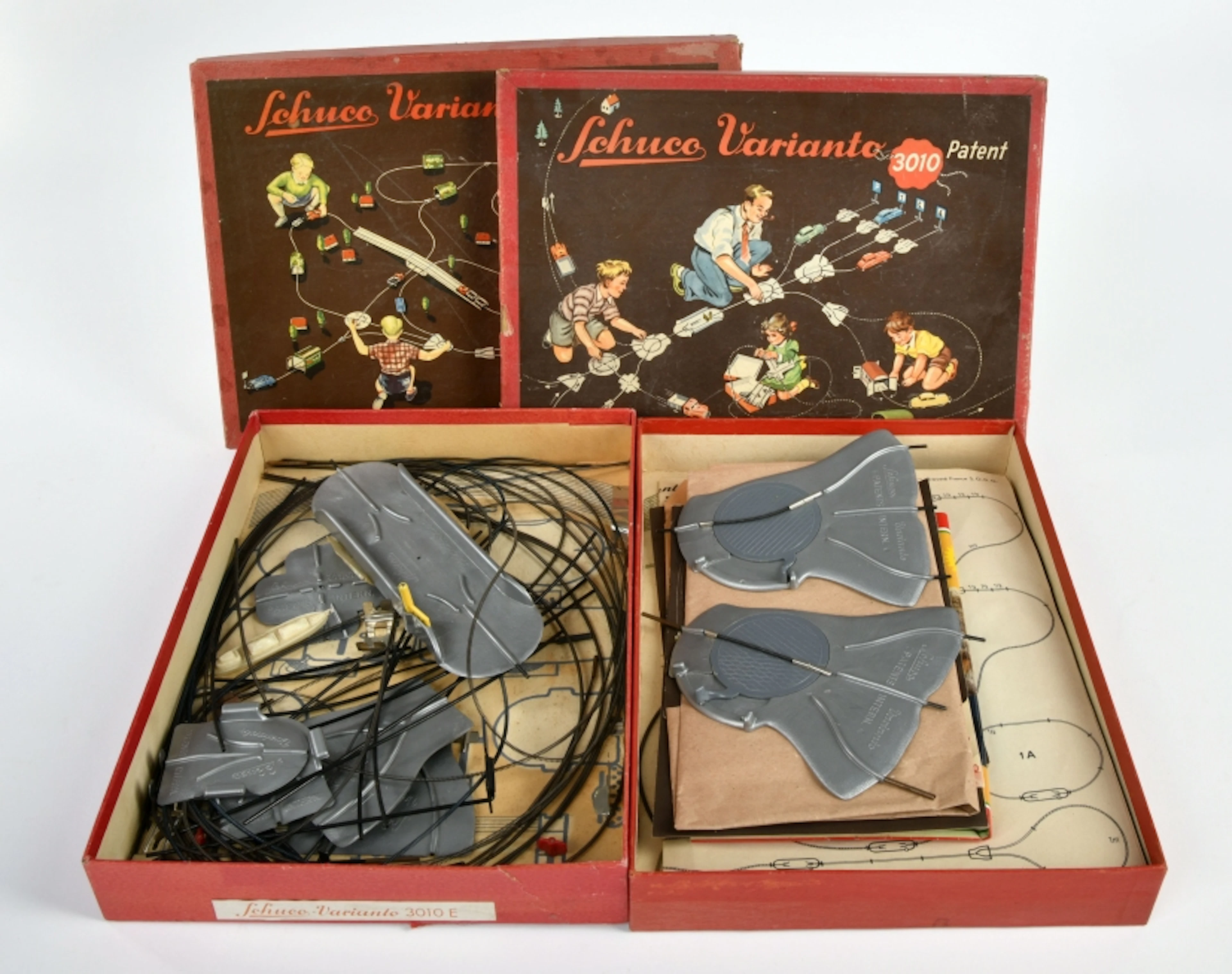 Schuco Varianto, 2 Kartons mit Teilen