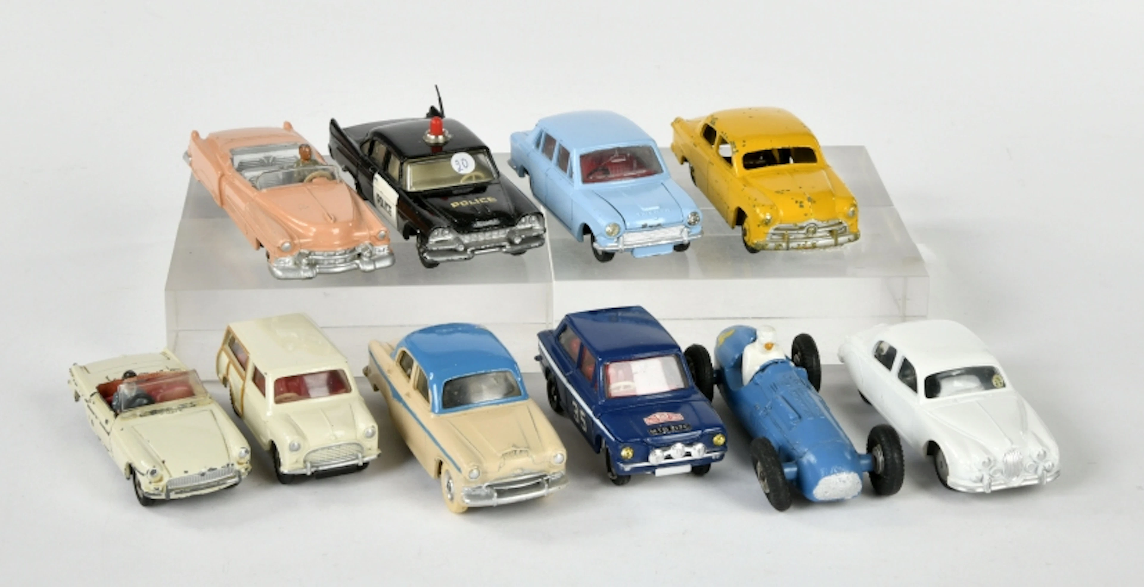 Dinky Toys, 10 Fahrzeuge