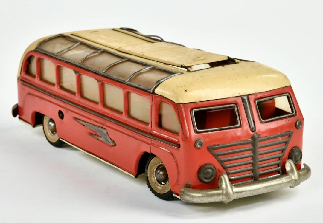 Günthermann, Nibelungenbus mit Schiebedach