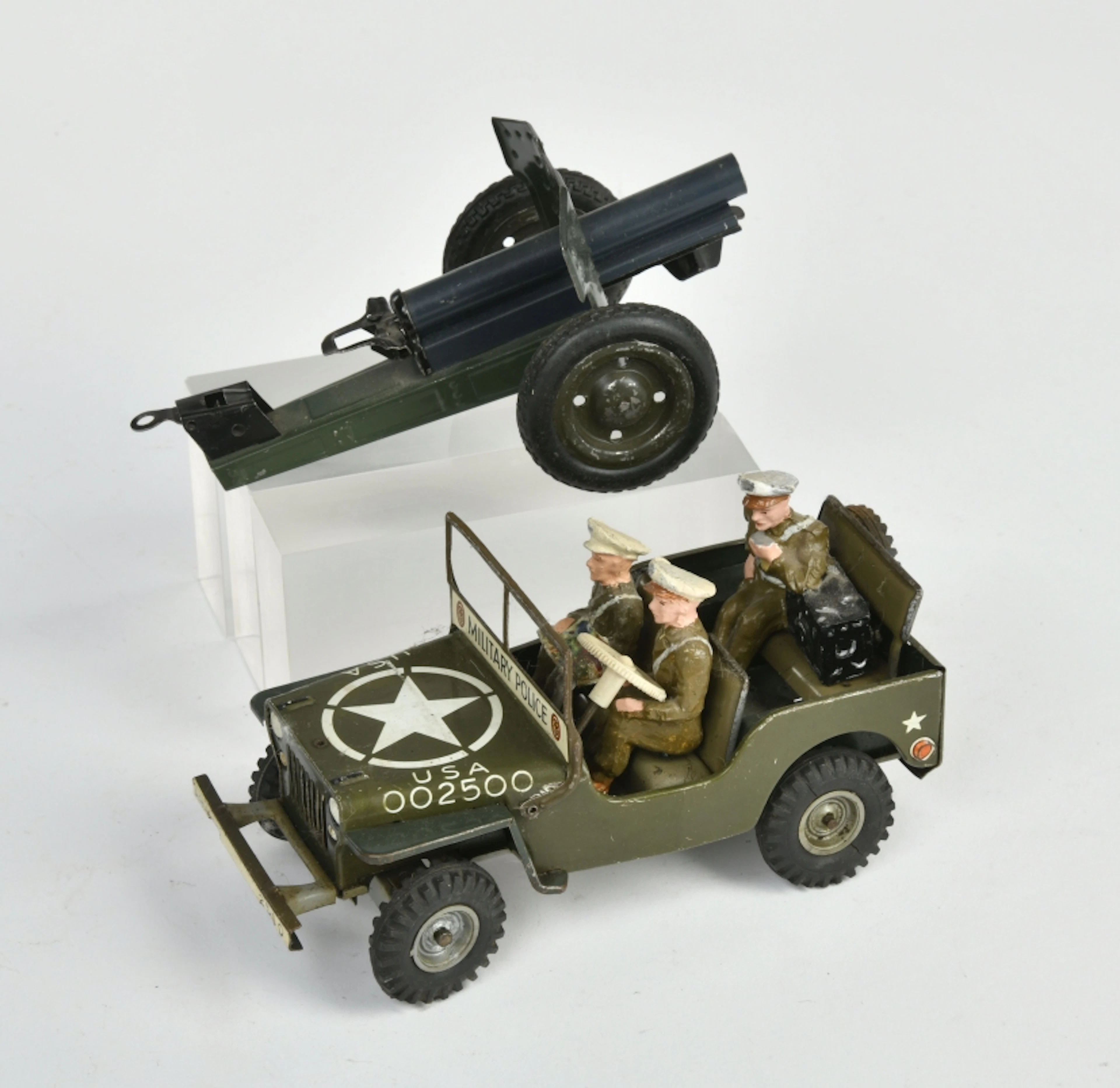Arnold, Military Police Jeep 2500 mit Kanone