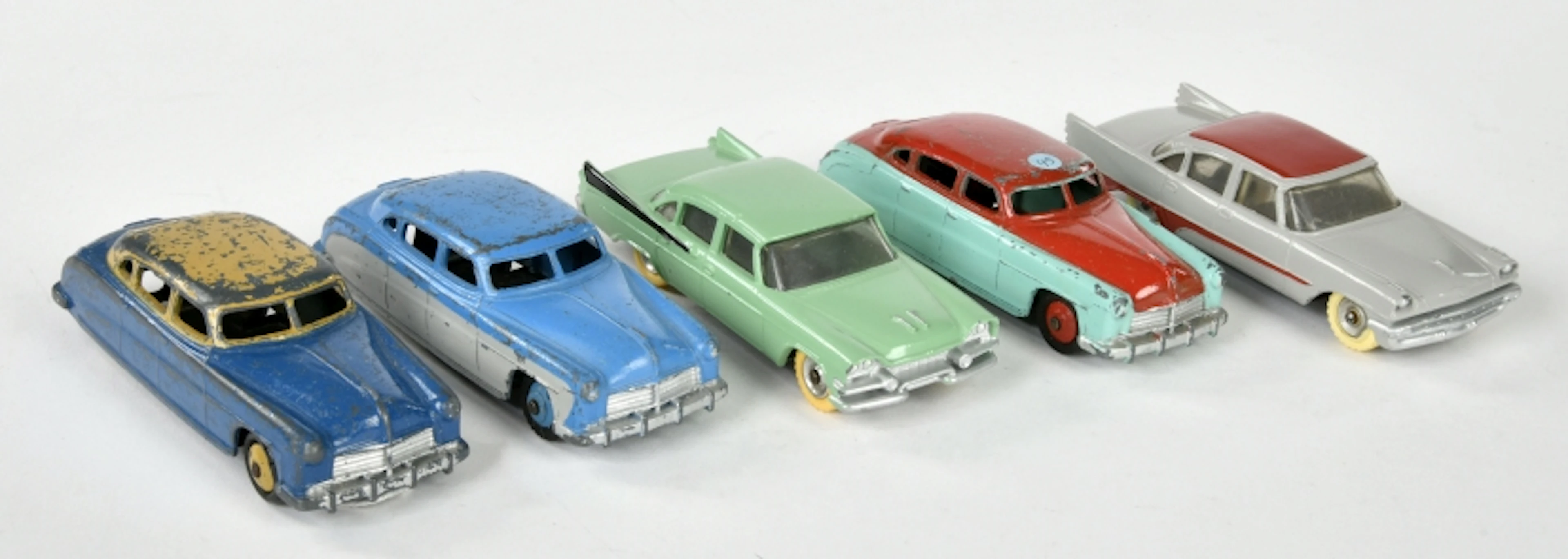 Dinky Toys, Dodge, Desoto, Fireflit & Hudson Sedan Modelle