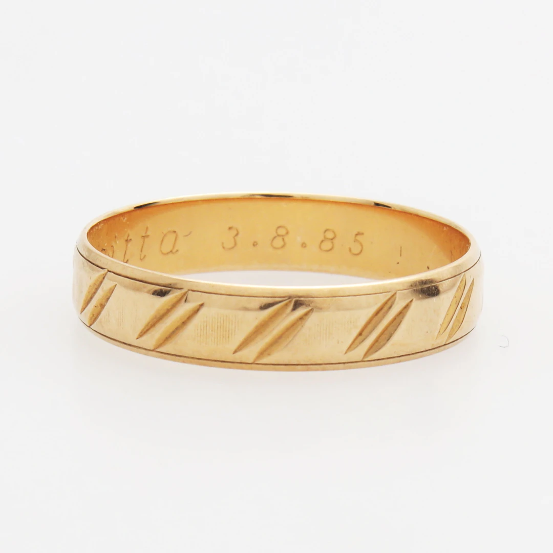 RING, guld 18k, vikt 3,20 gram.