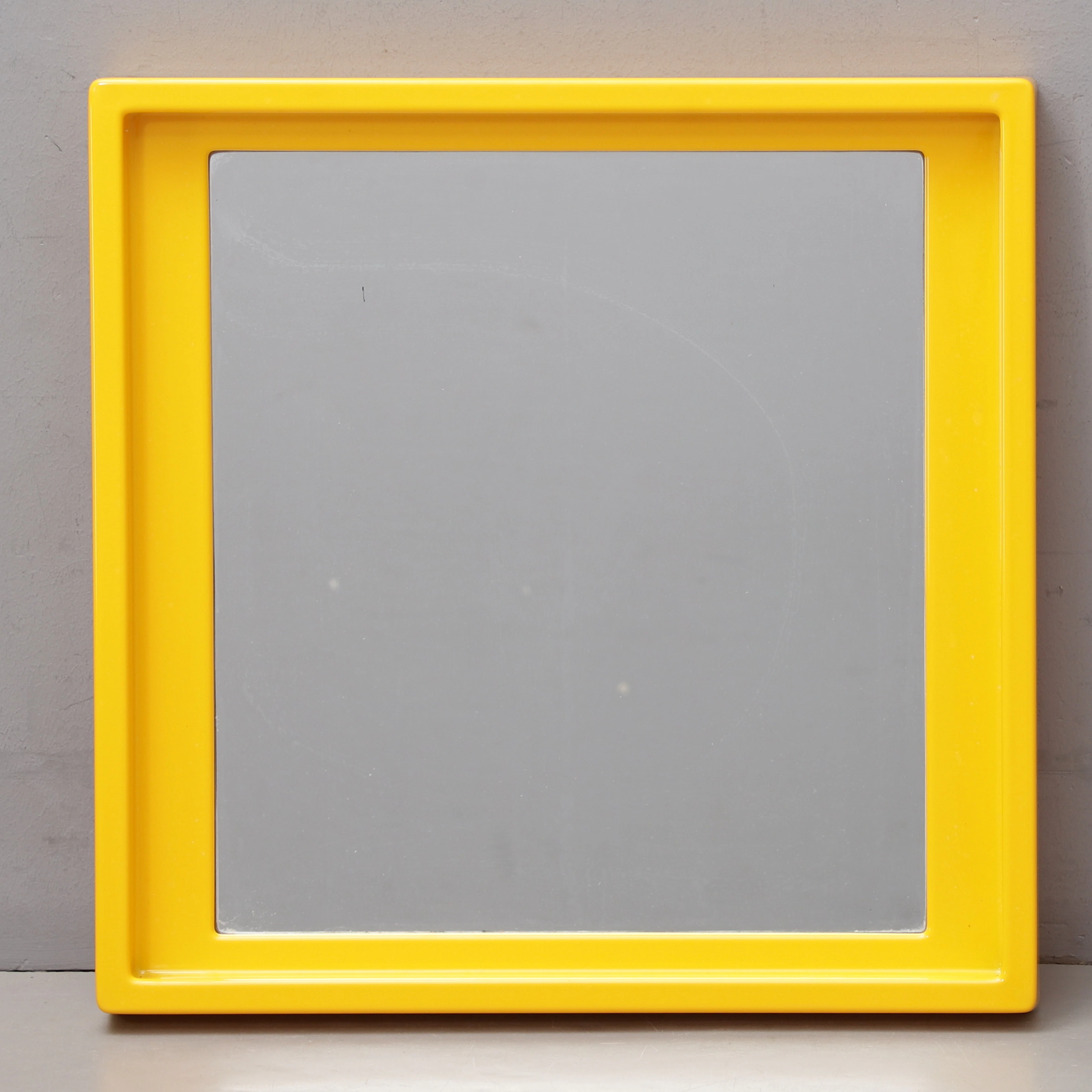 GILLIS LUNDGREN. Spegel, "Flex", plast, Ikea, 1976.