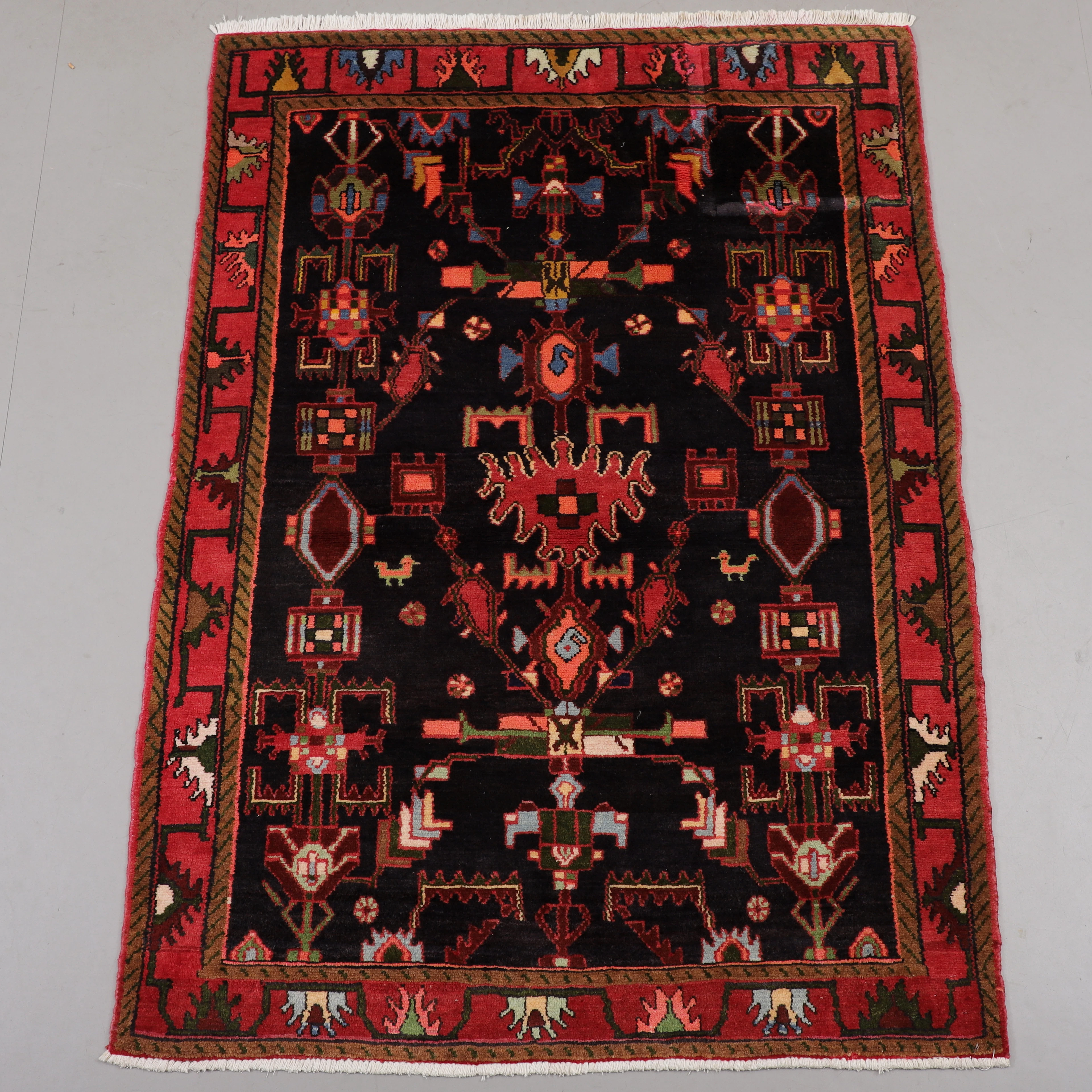 MATTA, persisk, 188 x 134 cm.