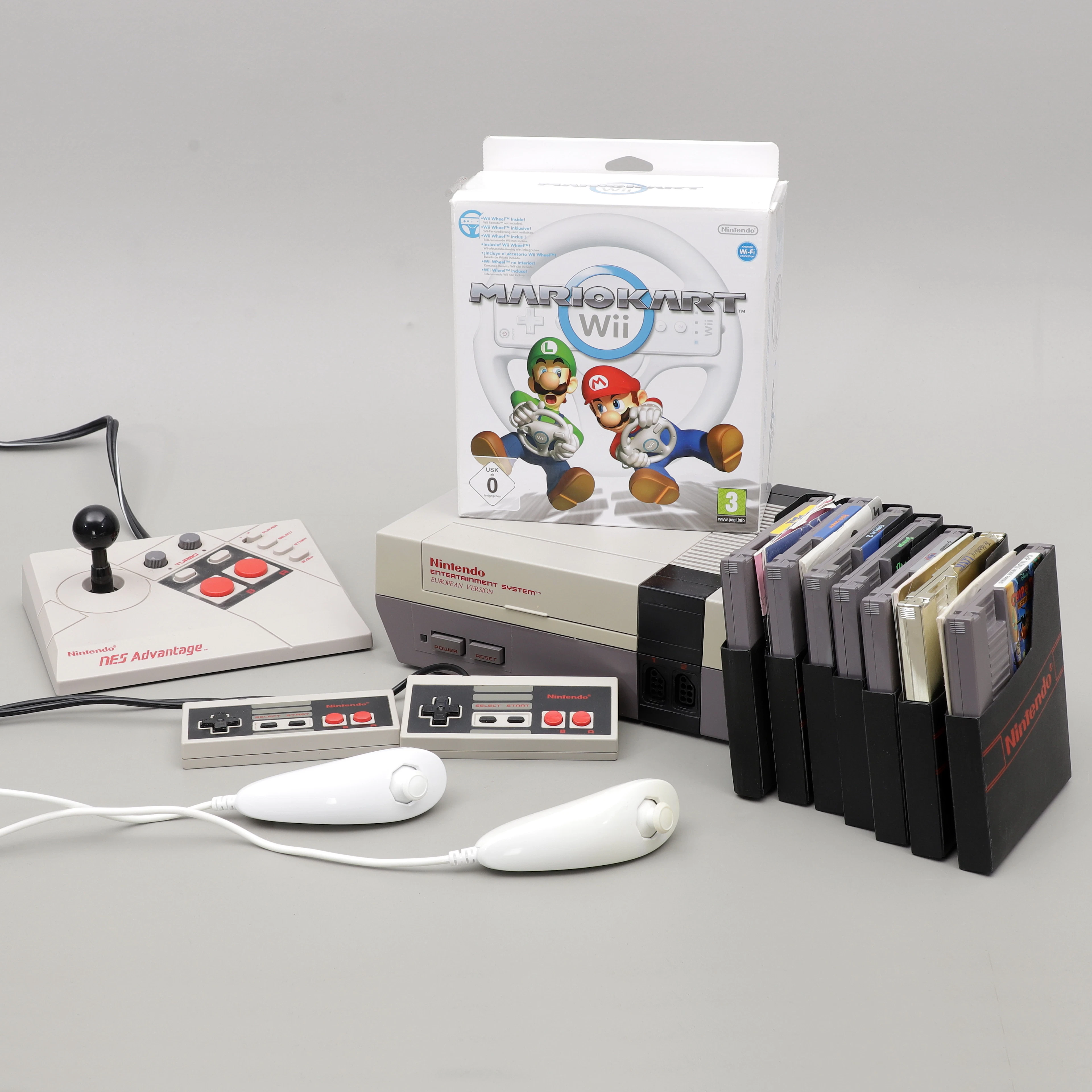INTENDO, spel och konsoller, 1900/2000-tal.