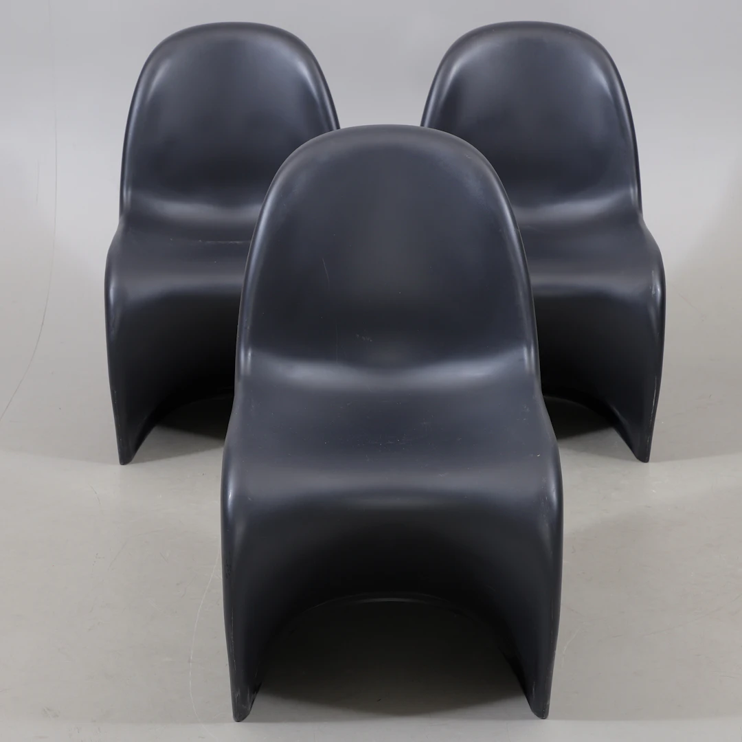 VERNER PANTON. Stolar, 3 st, "Panton Chair", Vitra, 1900-talets andra hälft.