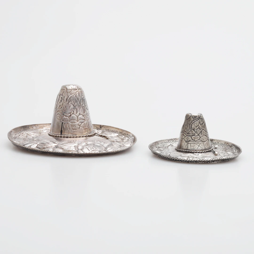 SKULPTURER, 2 st, sterlingsilver, sombreros, totalvikt 94 gram.