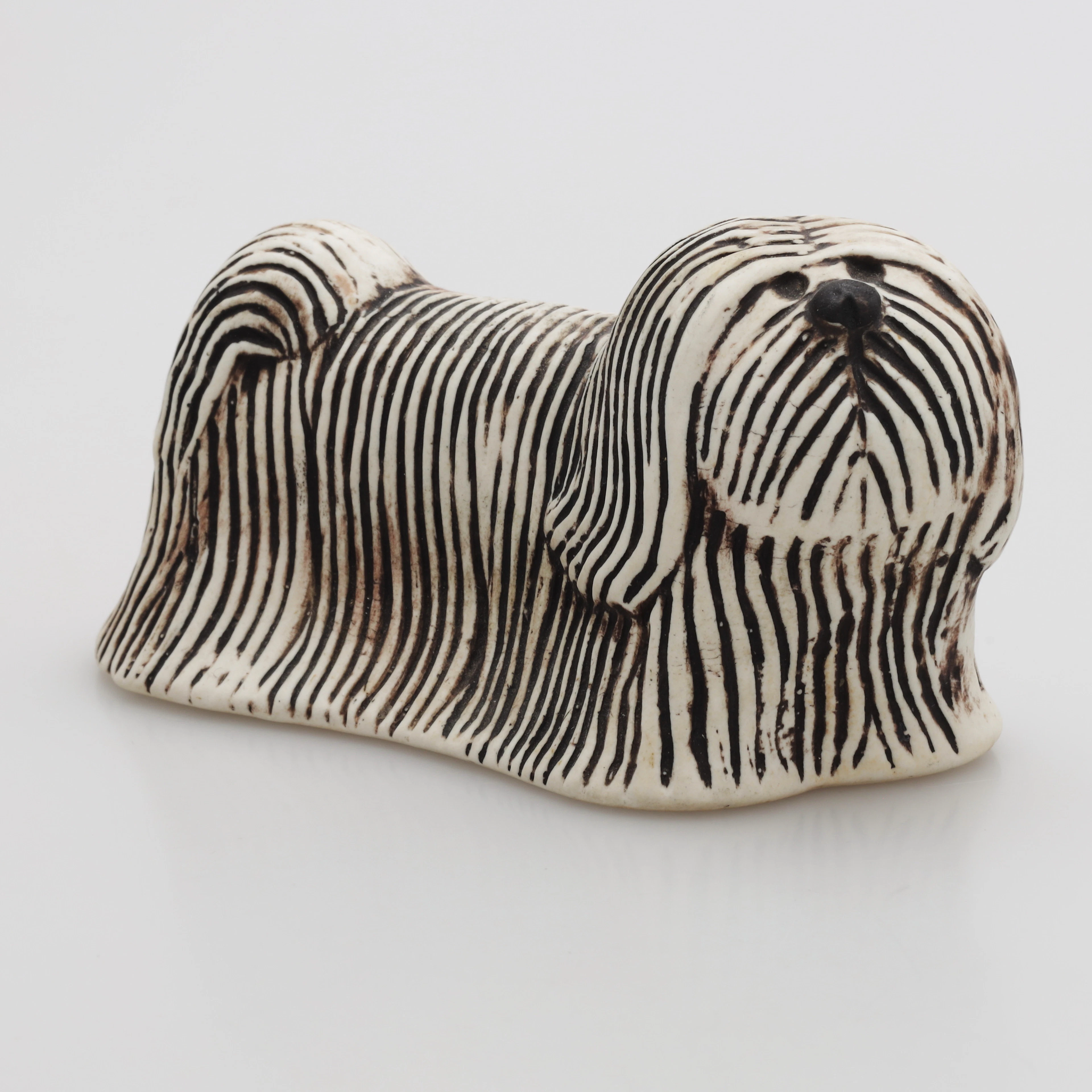 LISA LARSON. Figurin, hund, Gustavsberg, 1900-talets andra hälft.