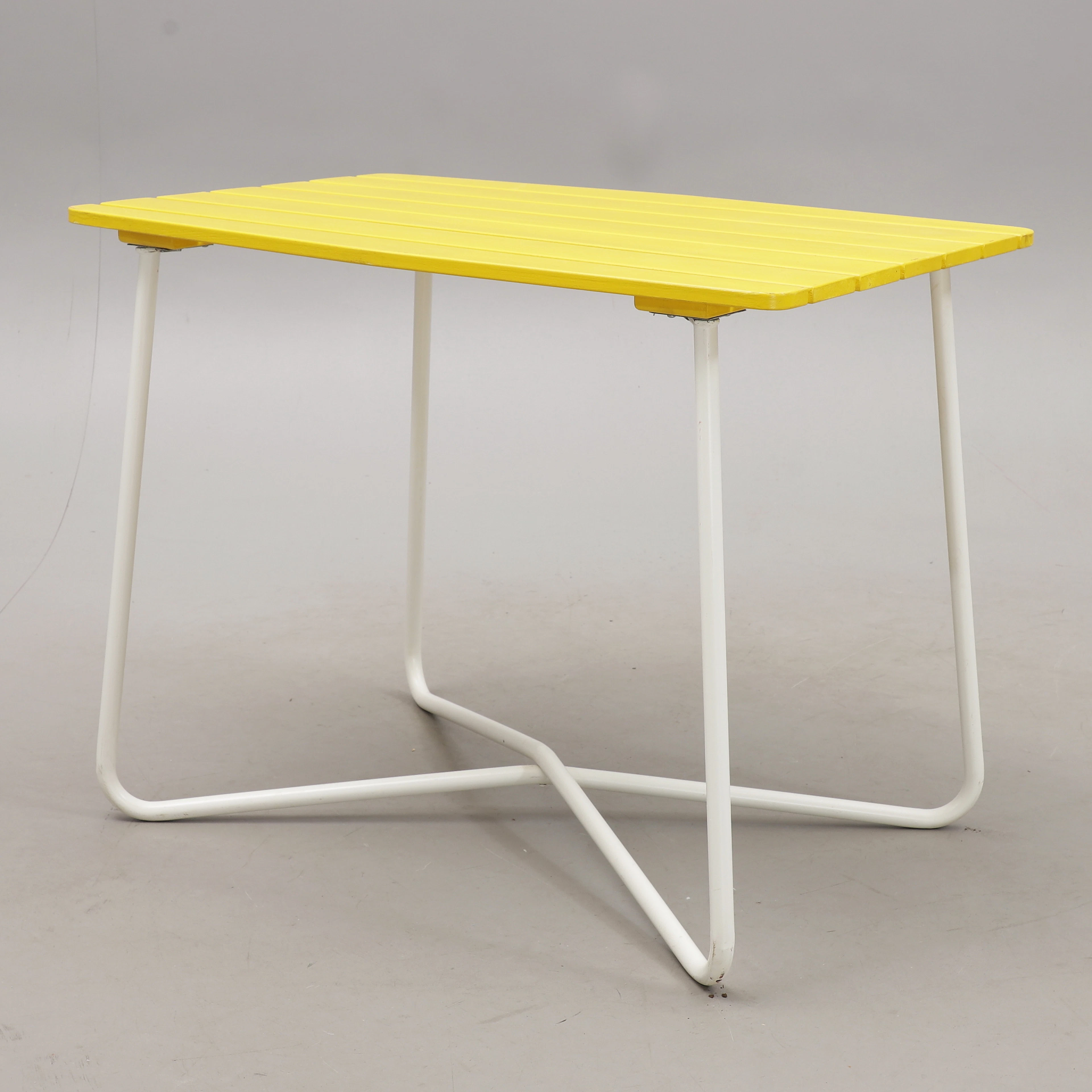 ARTUR LINDQVIST. Trädgårdsbord, "B-19", Grythyttan Stålmöbler, 1960-tal.