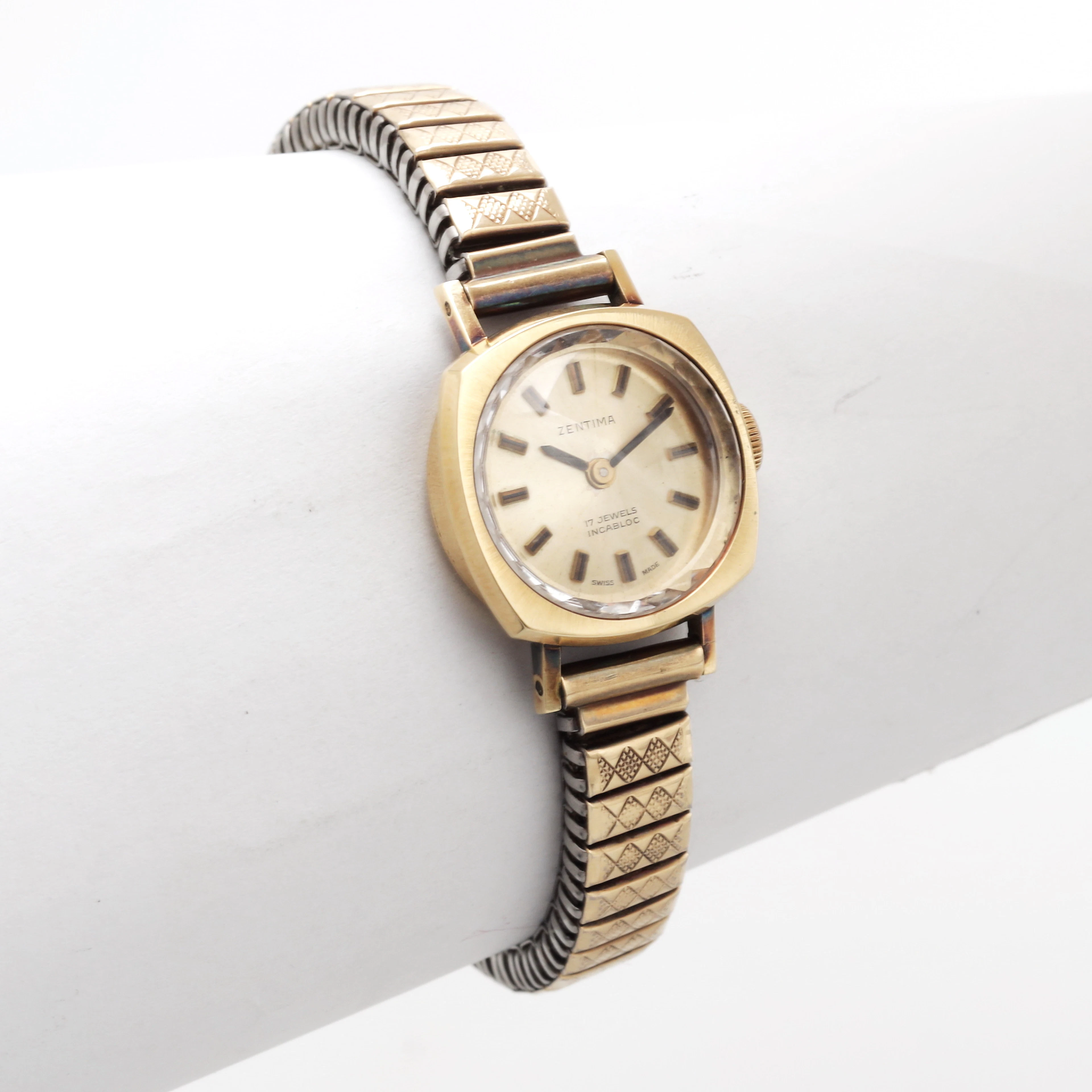 ARMBANDSUR, Zentima, boett guld 14k.