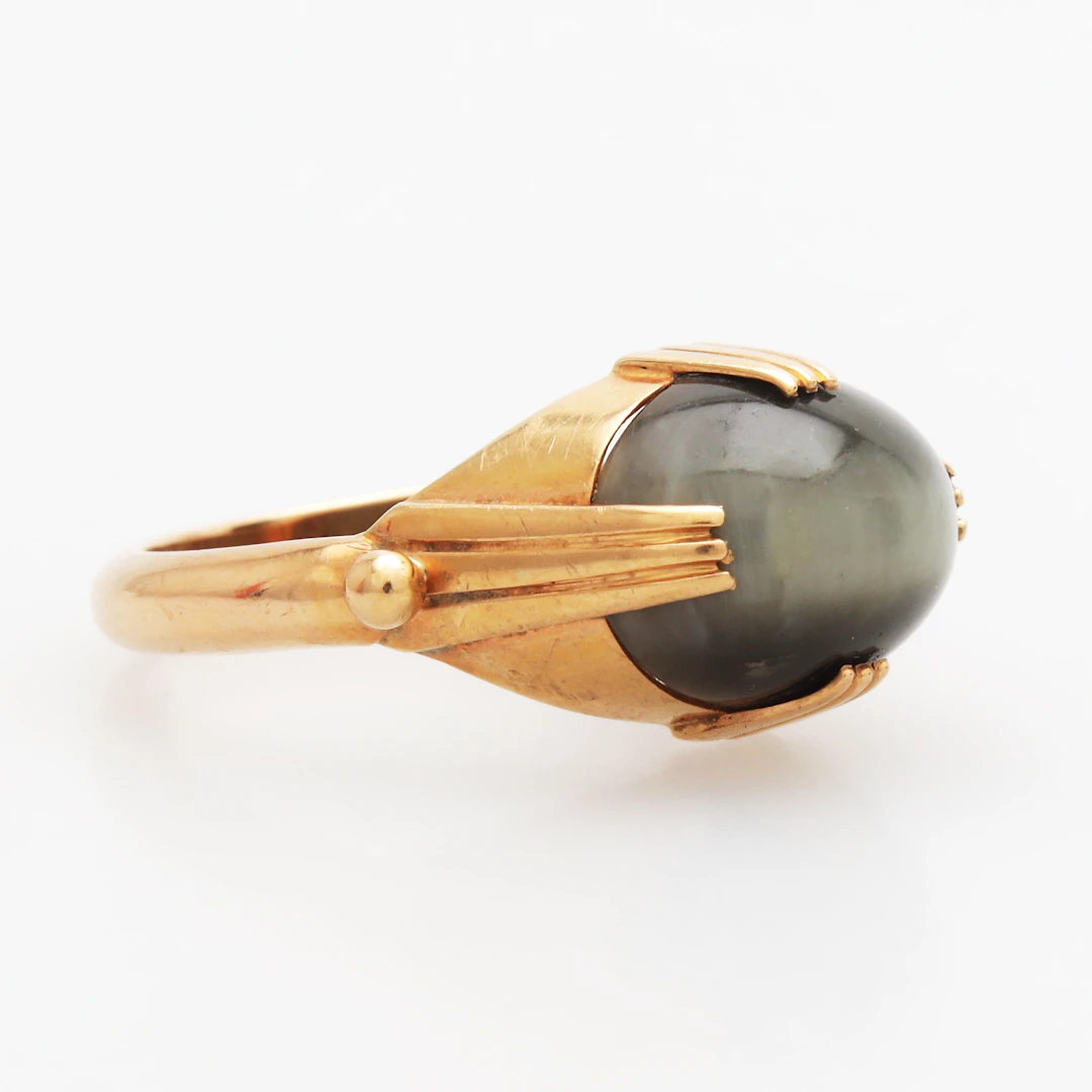 RING, guld 18k, med grå sten, Nilsson A J P Hasselgrens Eftr, Lund
