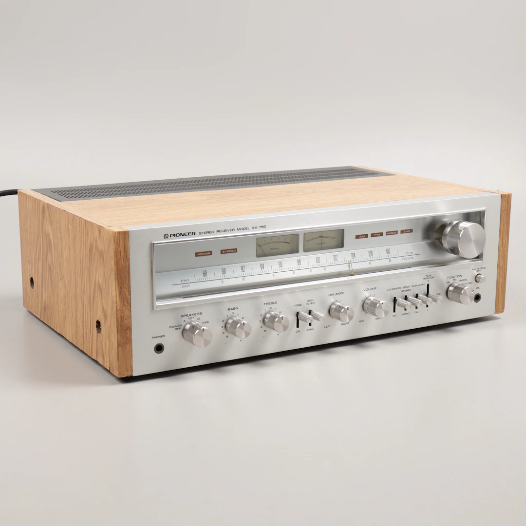 FÖRSTÄRKARE, Pioneer SX-750, 1900-talets andra hälft.