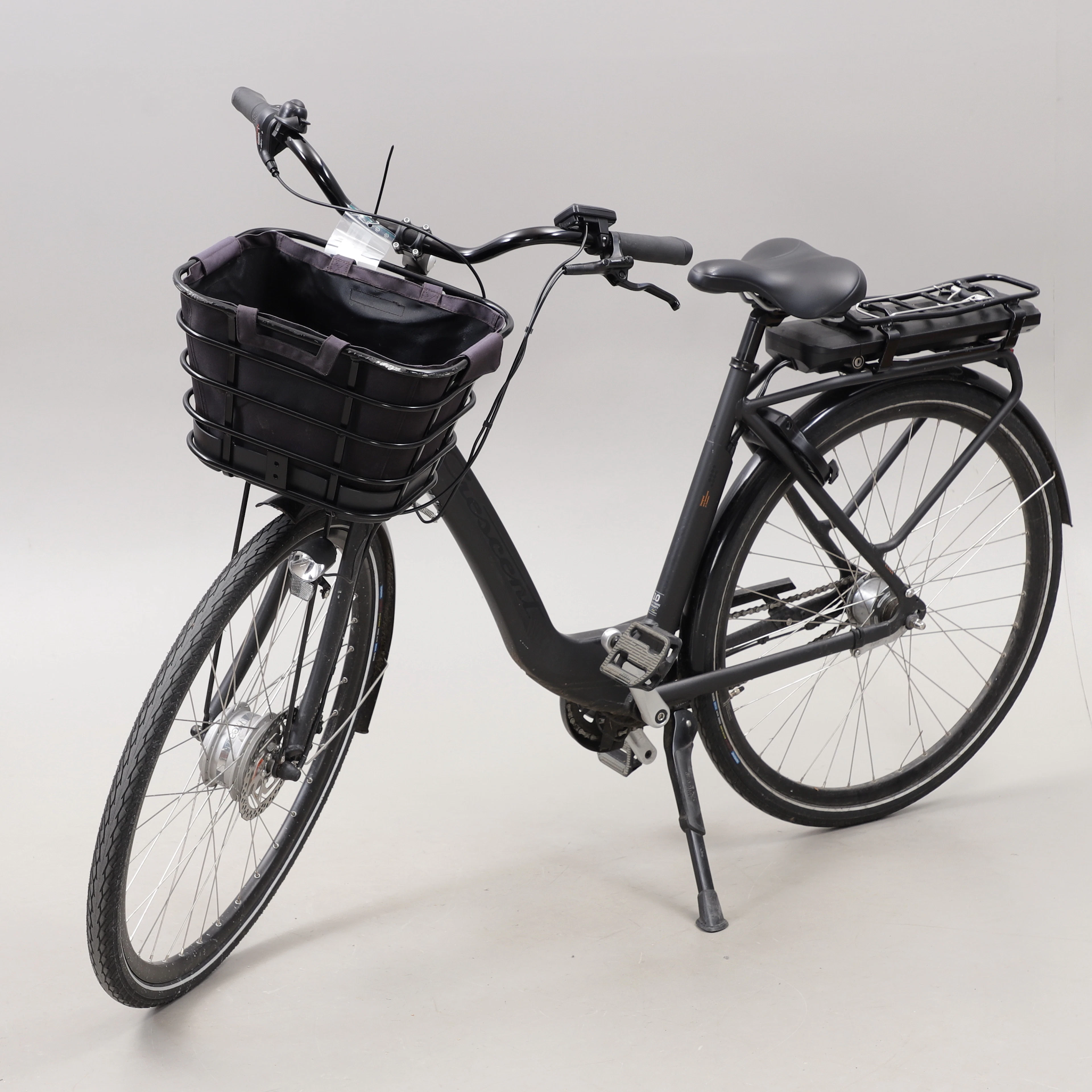 ELCYKEL, 28", Crescent, modell Elina.