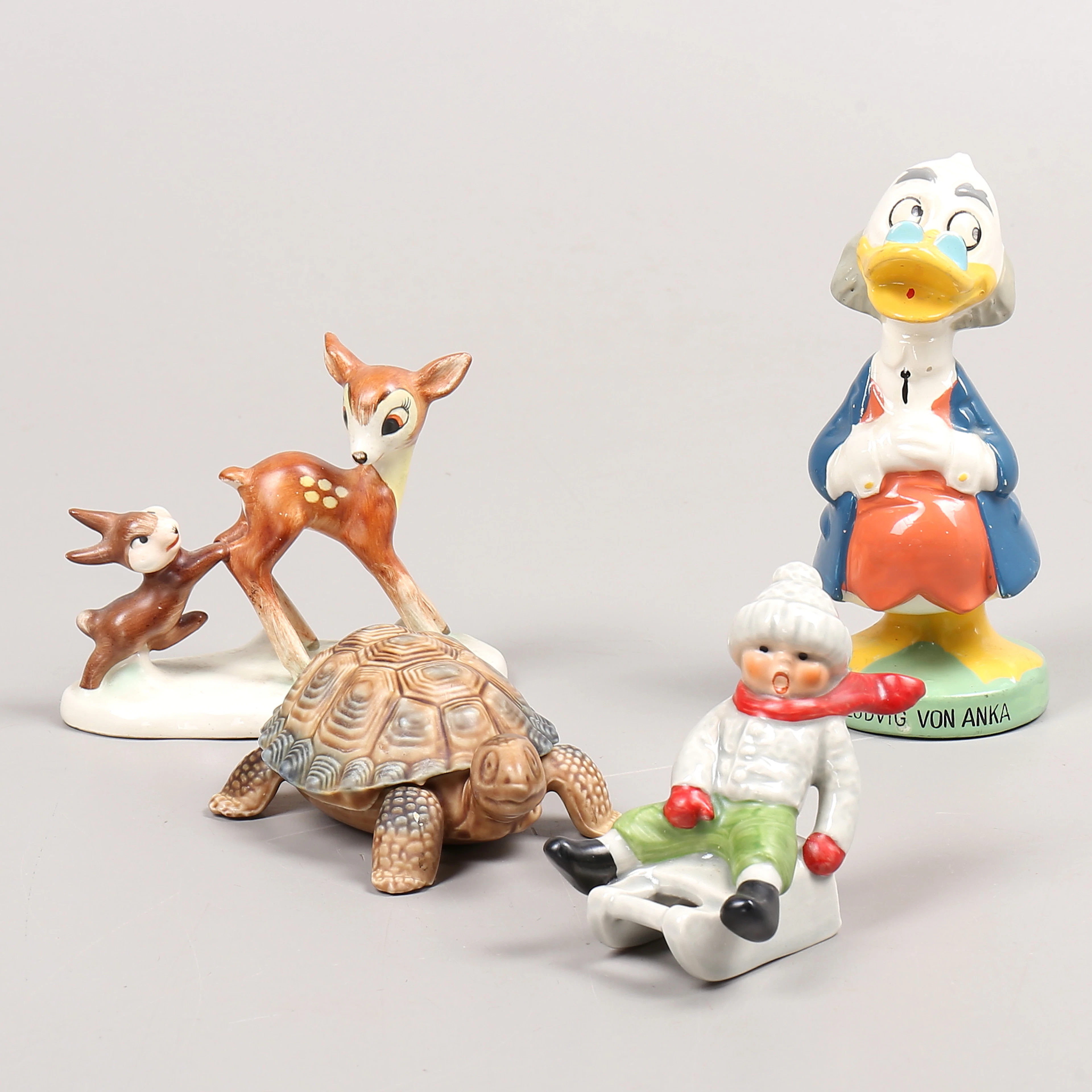 FIGURINER, 4 st, porslin.