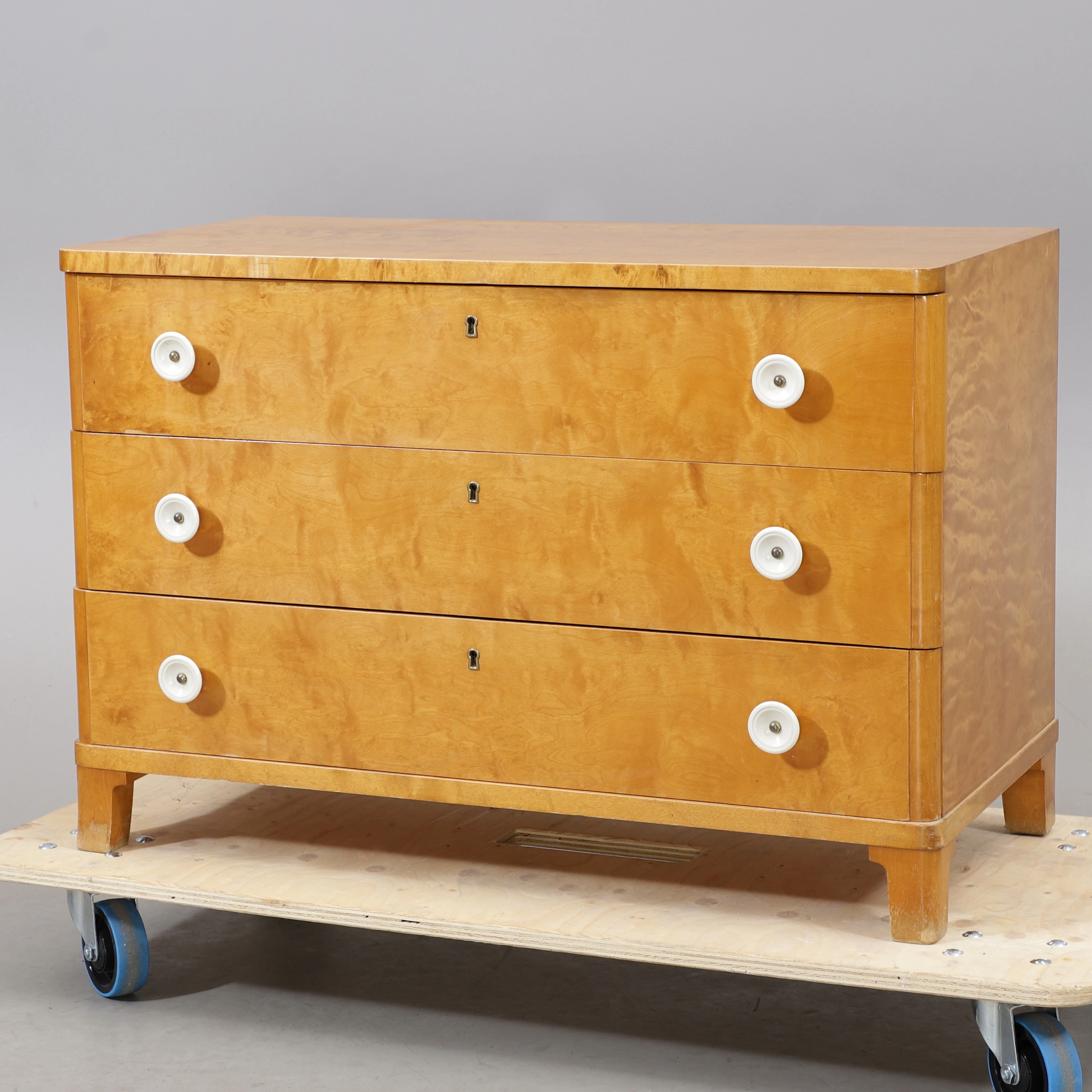 BYRÅ, flambjörk, Swedish Modern, 1930/40-tal.