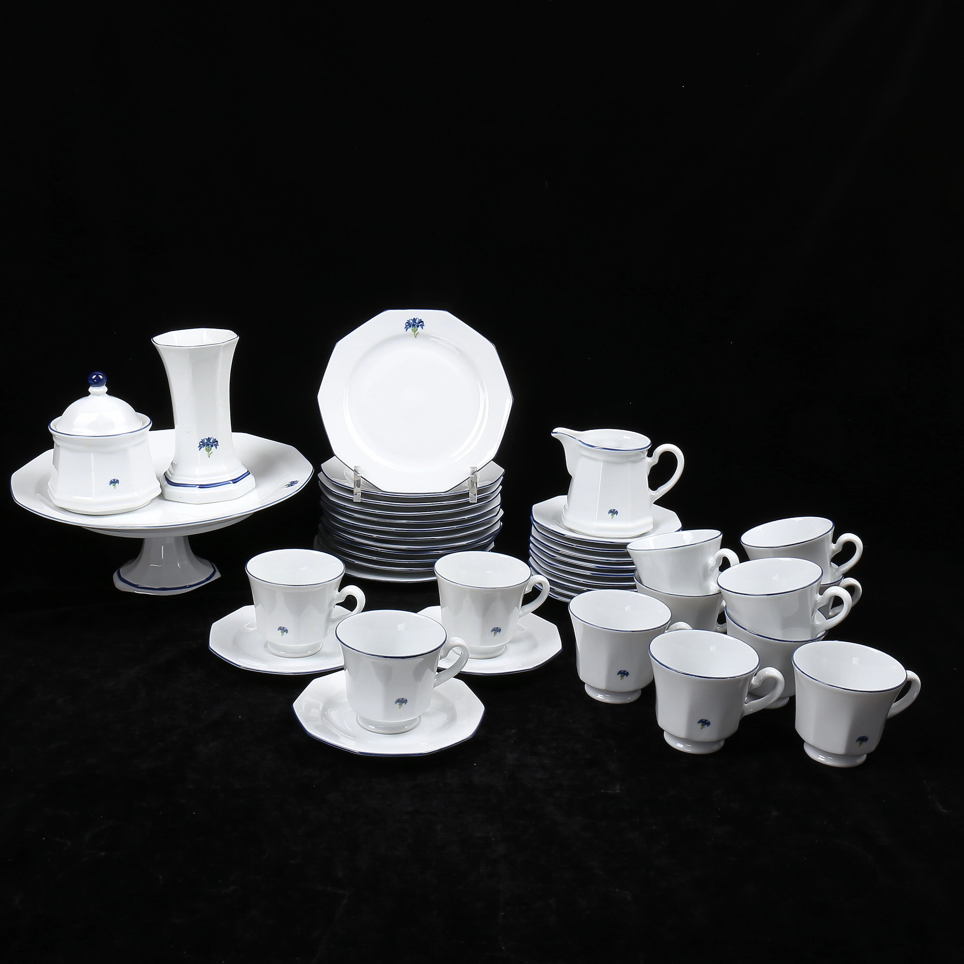 KAFFESERVIS "Blåklint", 40 delar, Boda Shop.