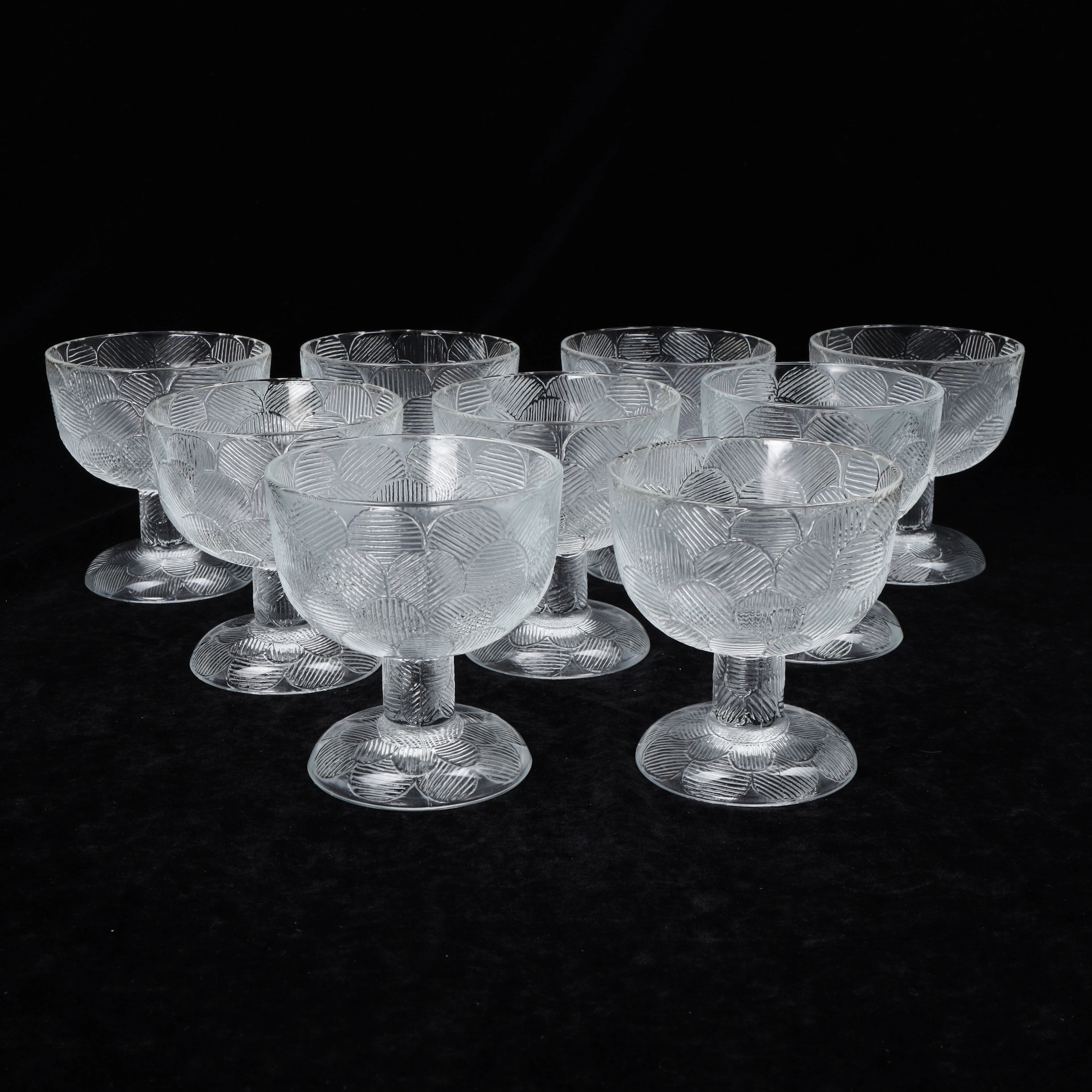 HEIKKI ORVOLA. Desertskålar, 9 st, "Miranda", pressglas, Iittala, Finland.