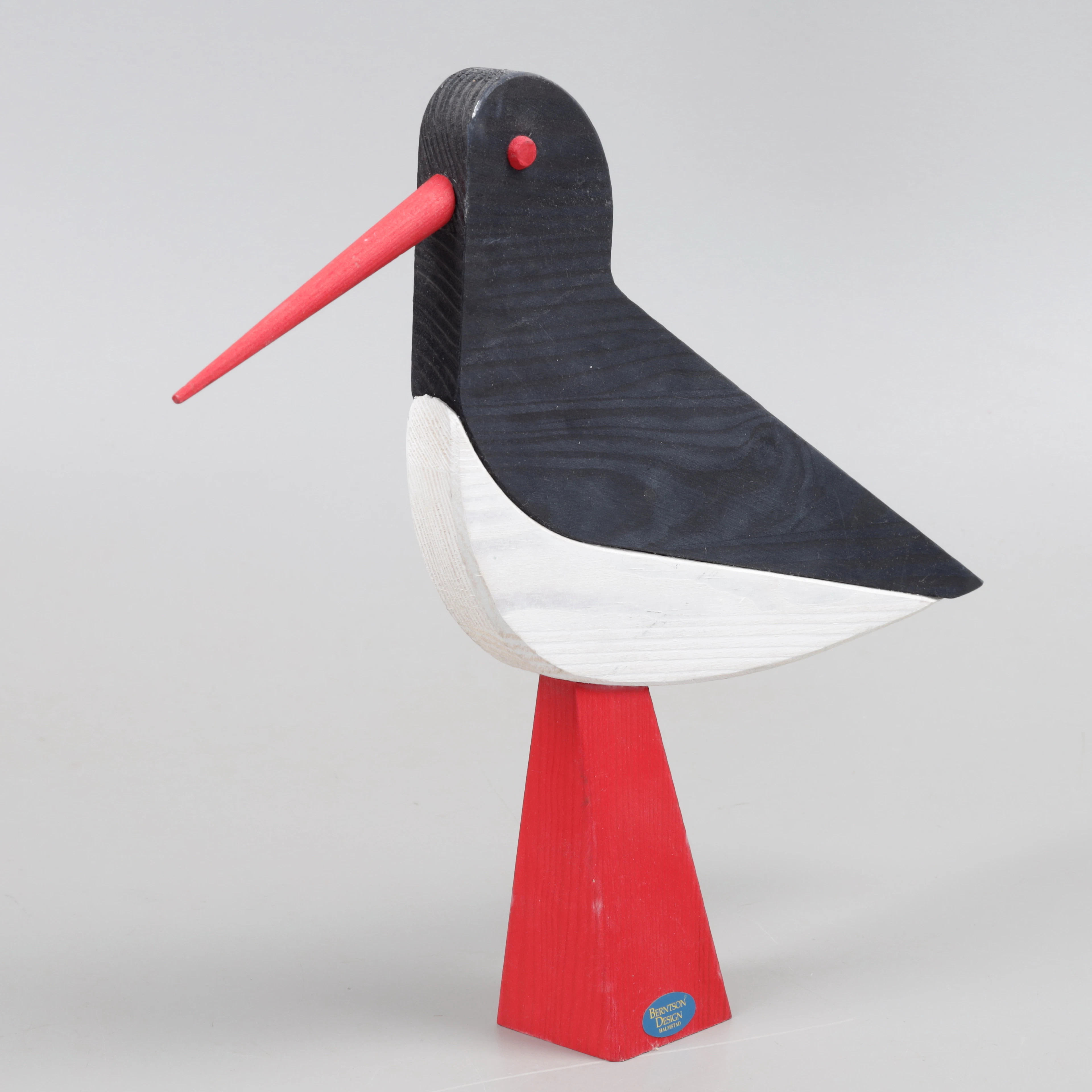 MARTIN BERNTSON. Figurin, "Strandskatan", laserat trä, Berntson Design