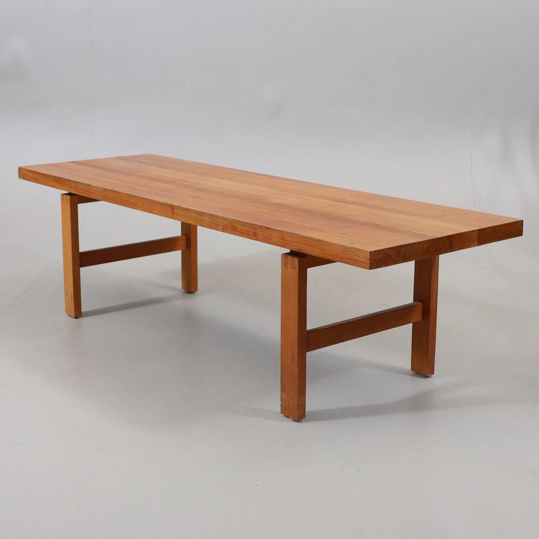 SOFFBORD, massiv teak, 1900-talets andra hälft.