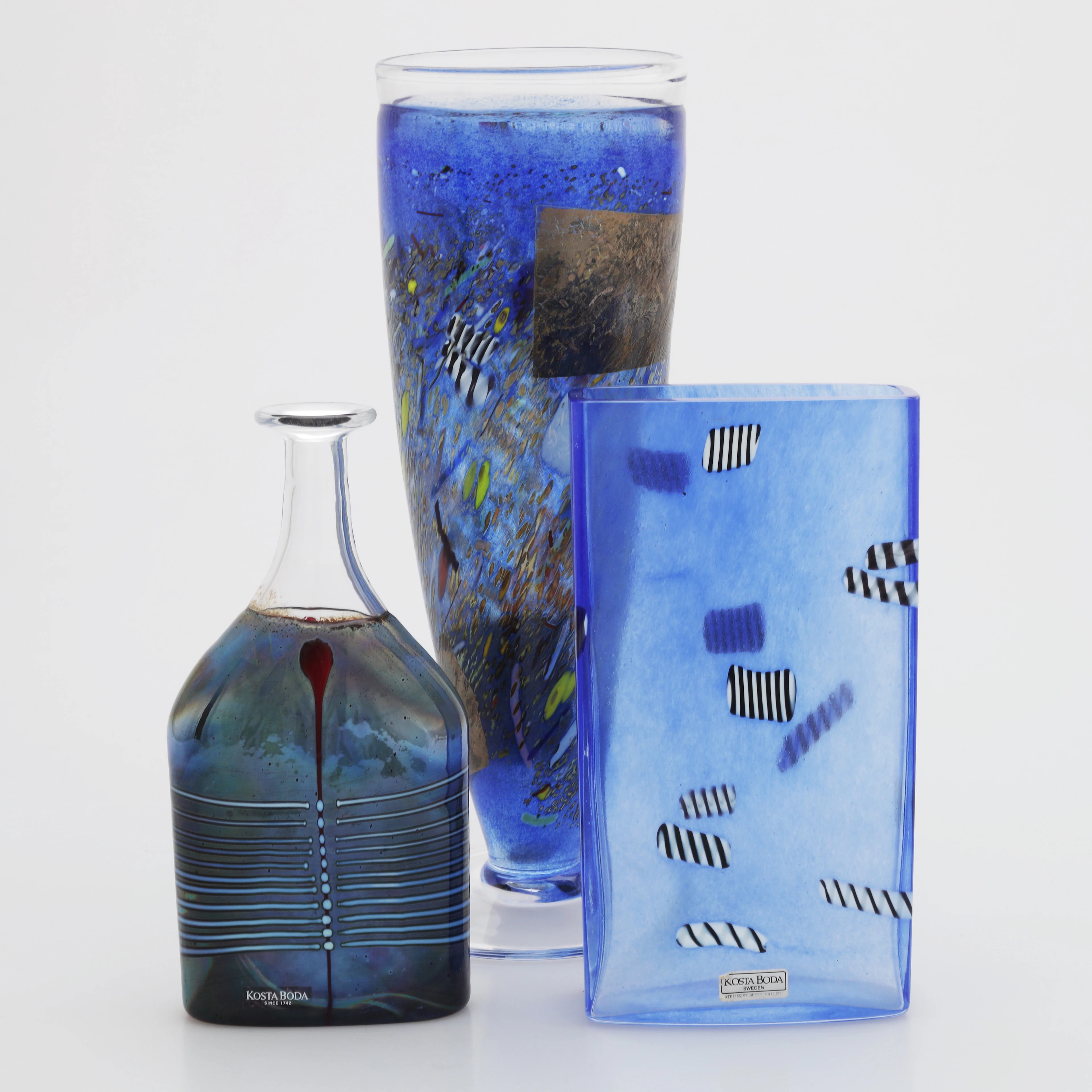 BERTIL VALLIEN. Konstglas, 3 delar, Kosta Boda.