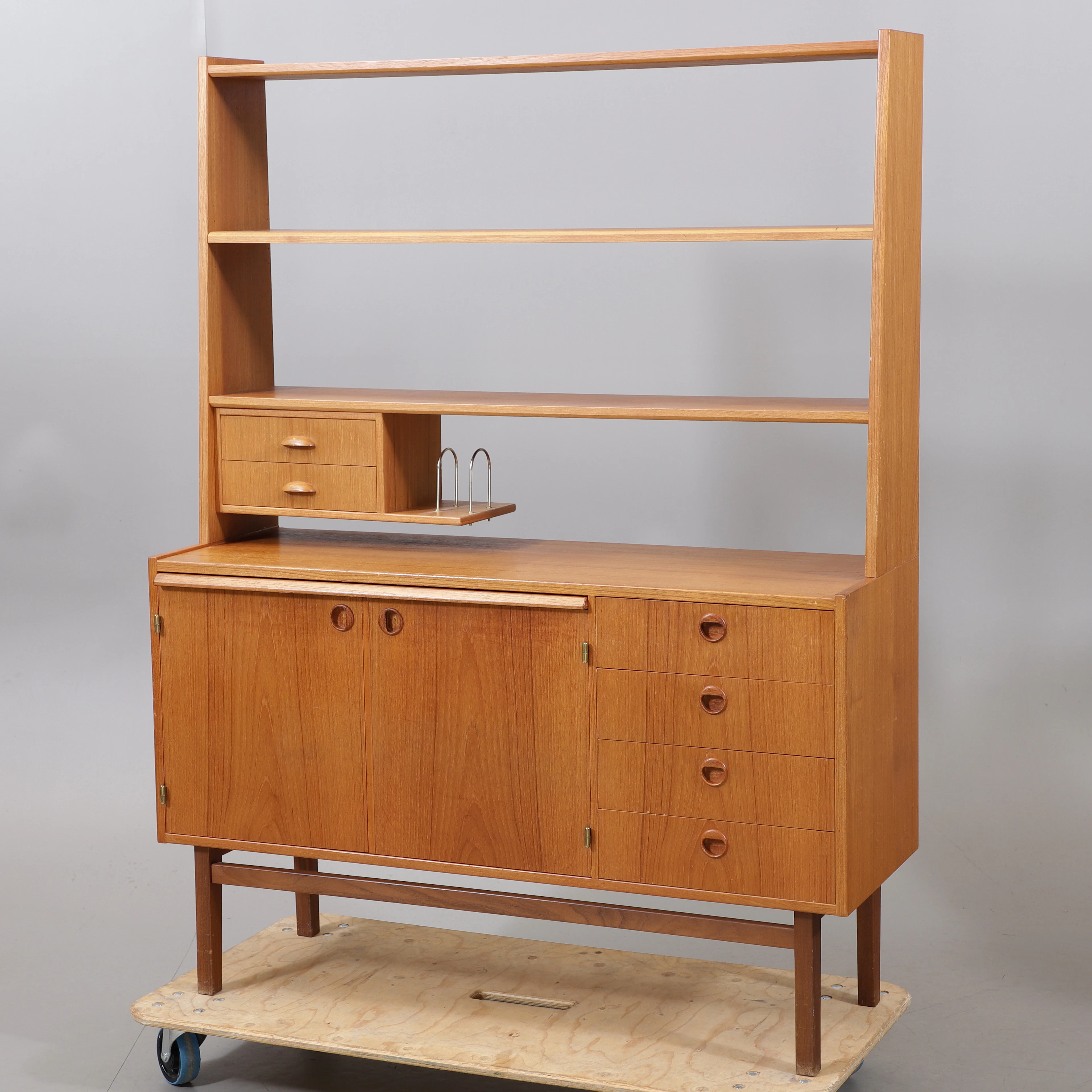 BOKHYLLA, teak, tvådelad, 1960-tal.