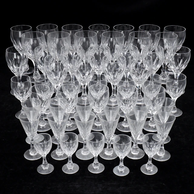VICKE LINDSTRAND. "Fontän", glasservis, 53 delar, Kosta.