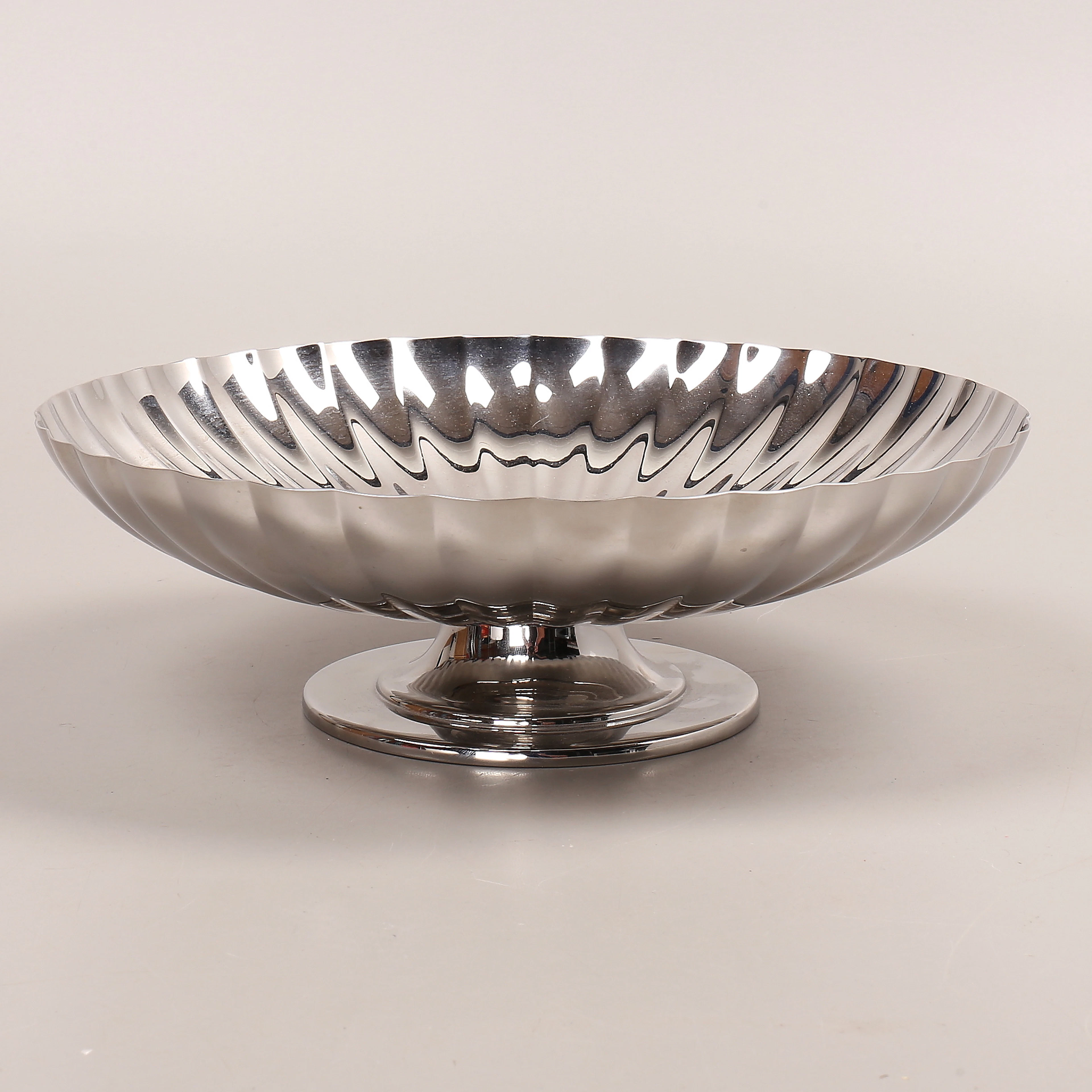 SIGVARD BERNADOTTE. Skål, Georg Jensen.