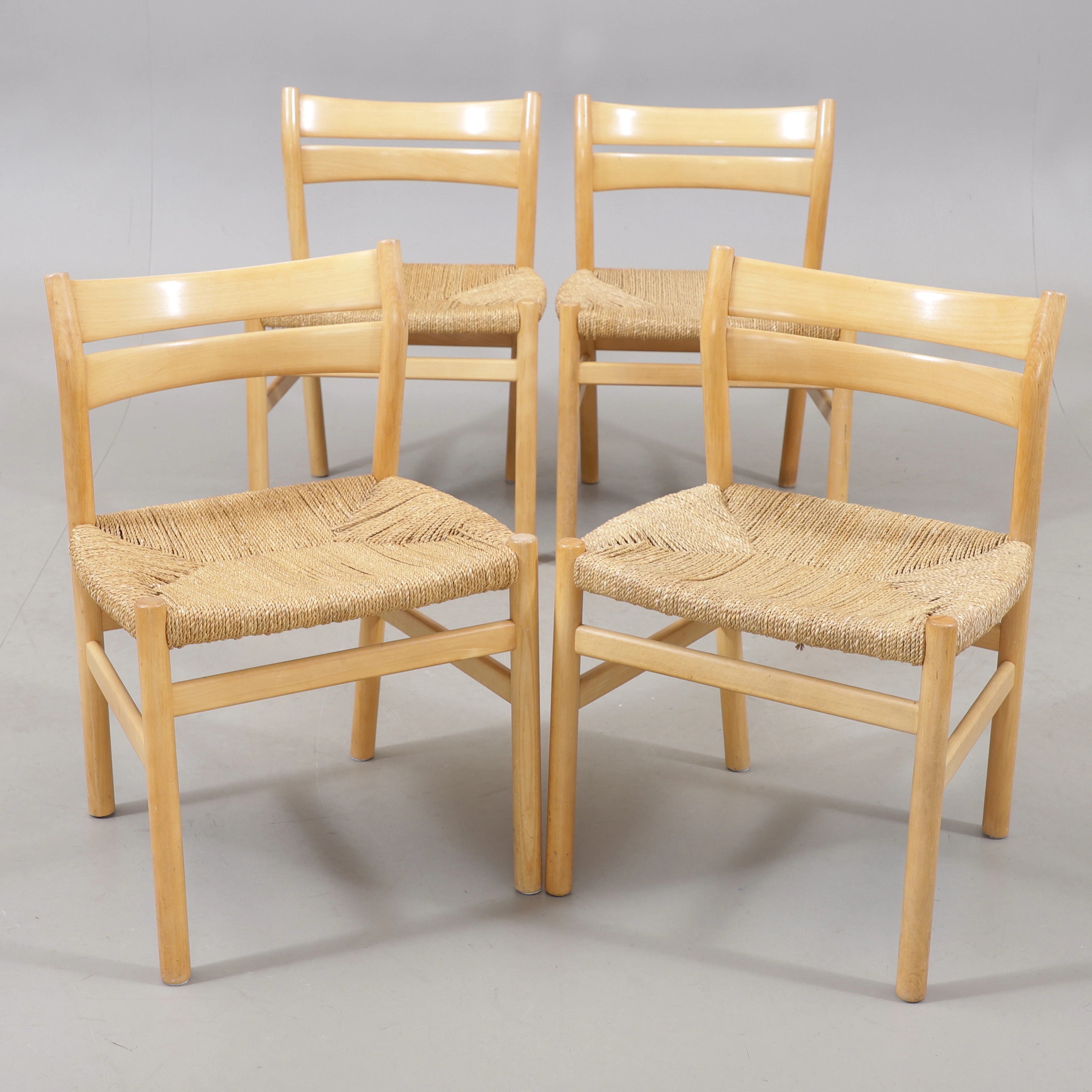 BØRGE MOGENSEN. Stolar, 4 st, "BM1", C.M Madsens fabriker, Haarby, Danmark.