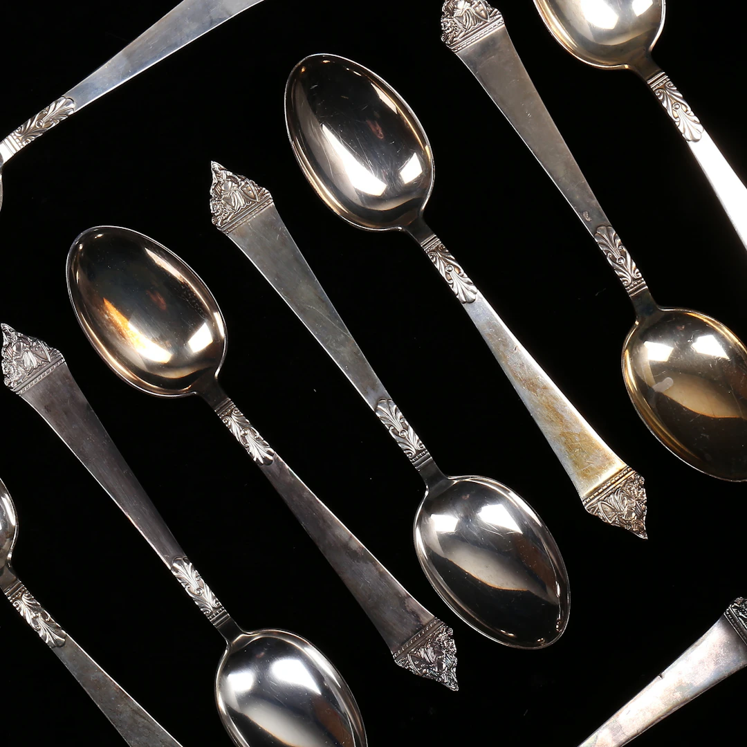 MATSKEDAR, 9 st, silver, C G Hallberg, 1940/50-tal, vikt 700 gram.