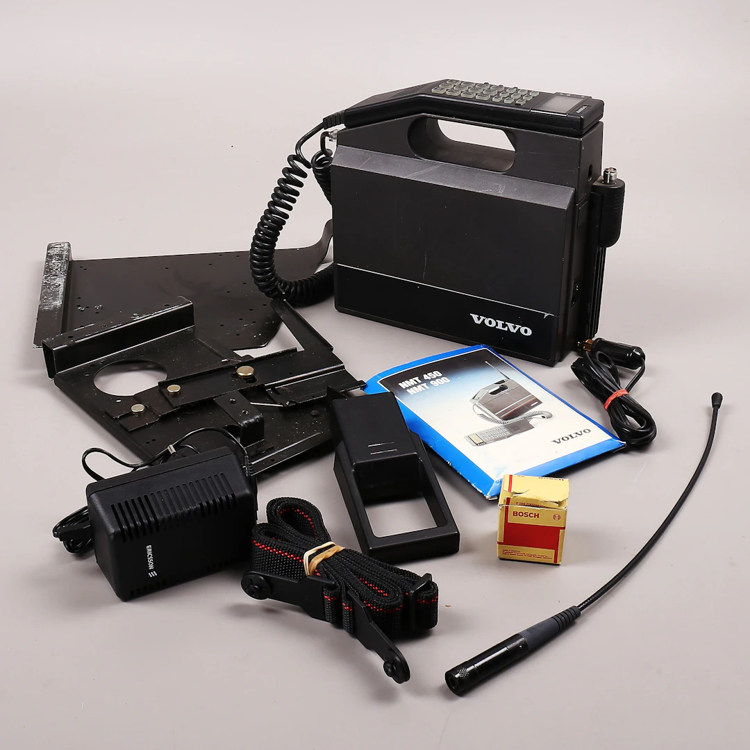 MOBILTELEFON, Volvo, NMT 450, NMT 900.