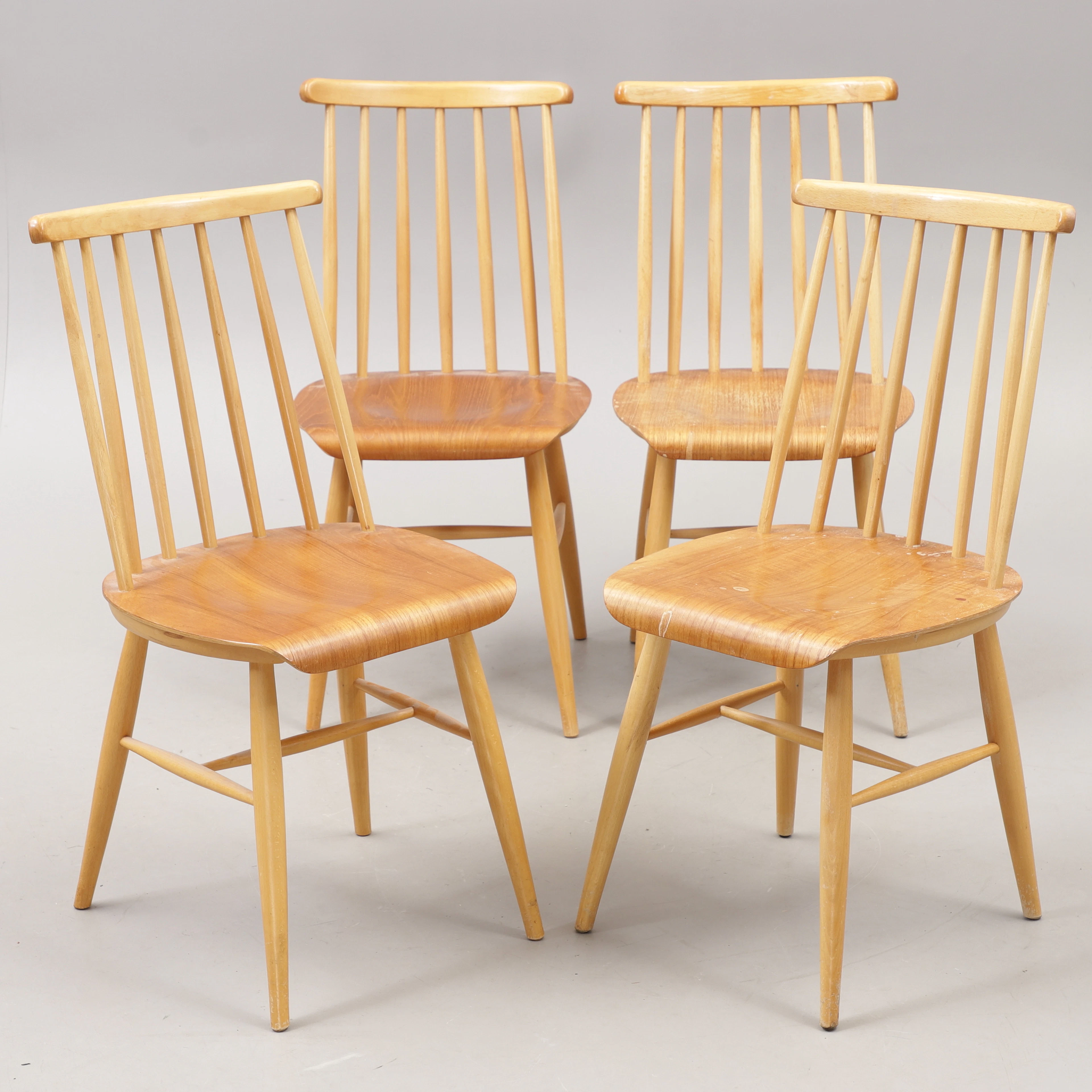 ILMARI TAPIOVAARA. "Fanett", pinnstolar, 4 st, teak och bok, Edsbyverken
