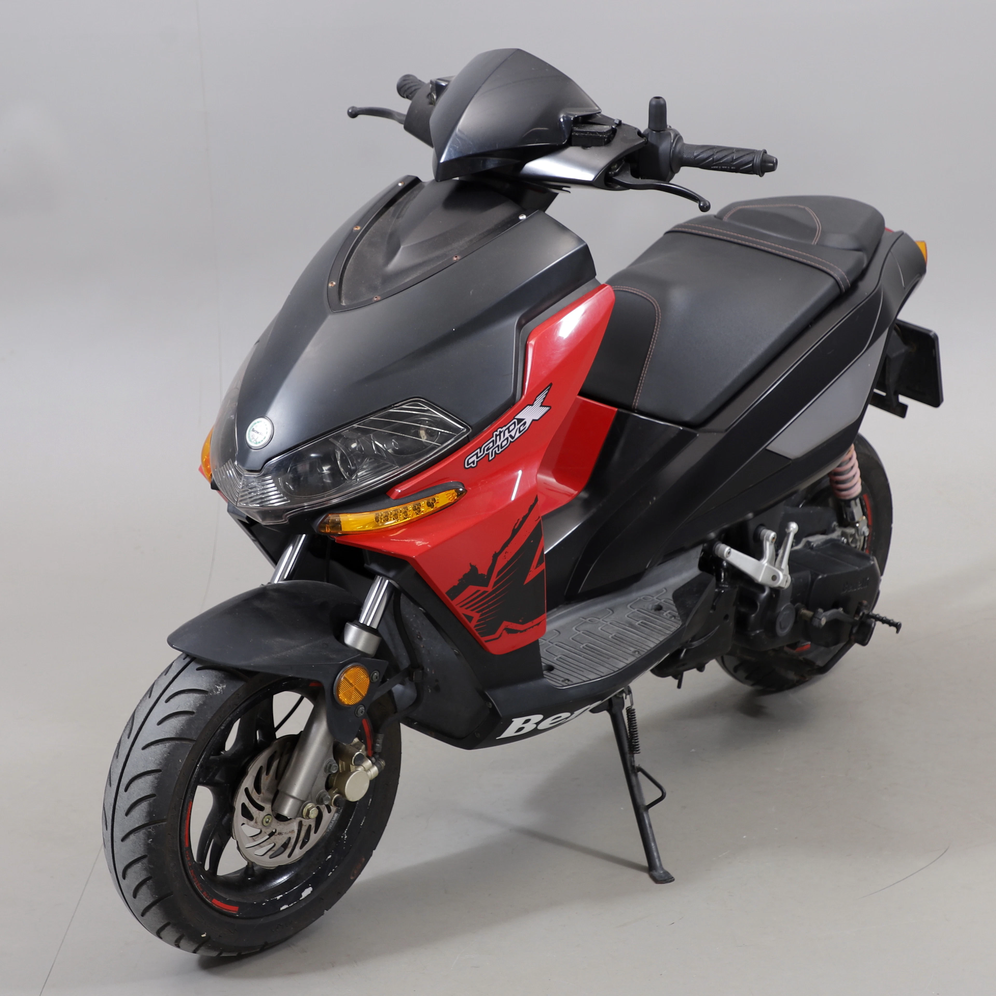 MOPED, Benelli 49 cc Quattro Nove X, 2011.