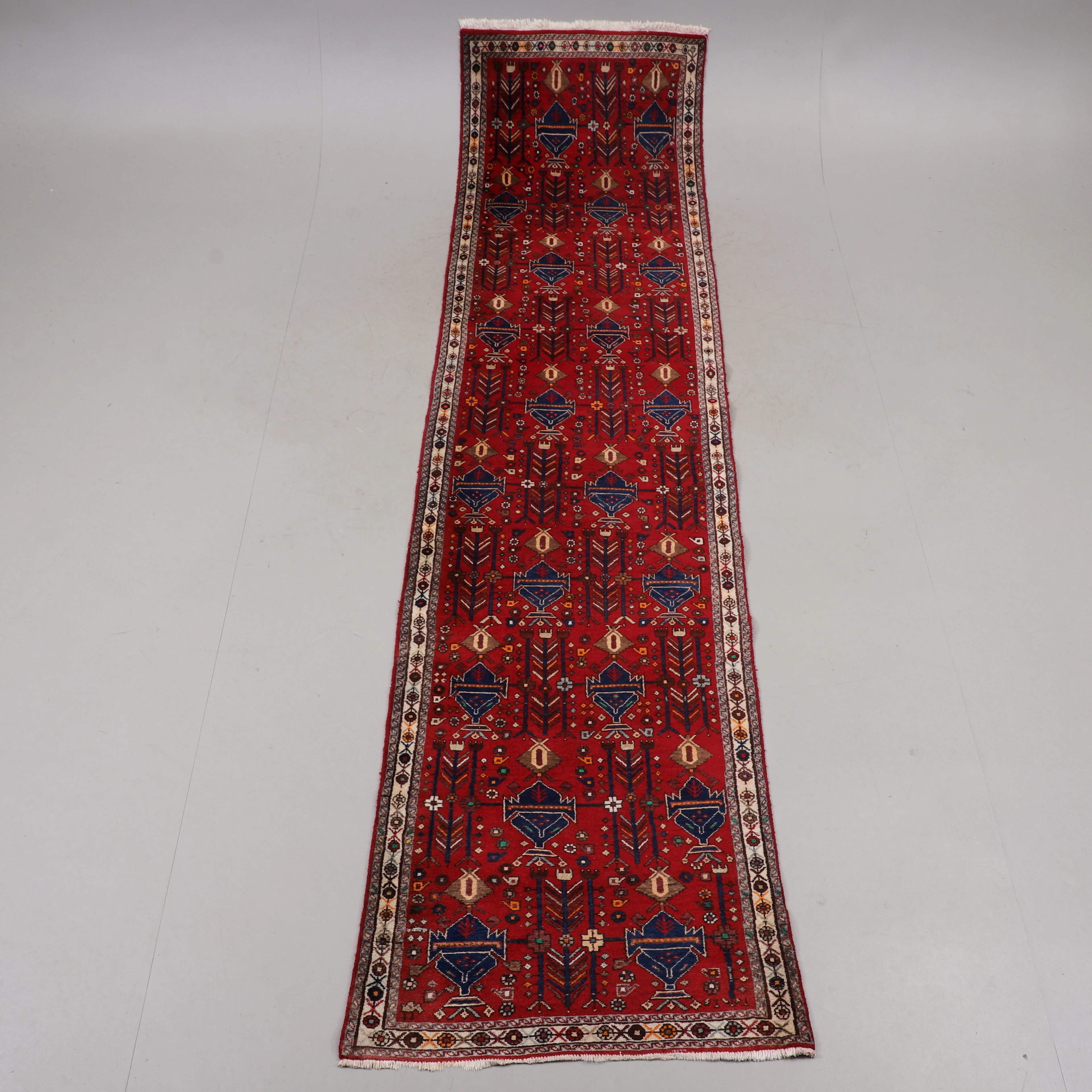 MATTA, orientalisk, 413 x 93 cm.