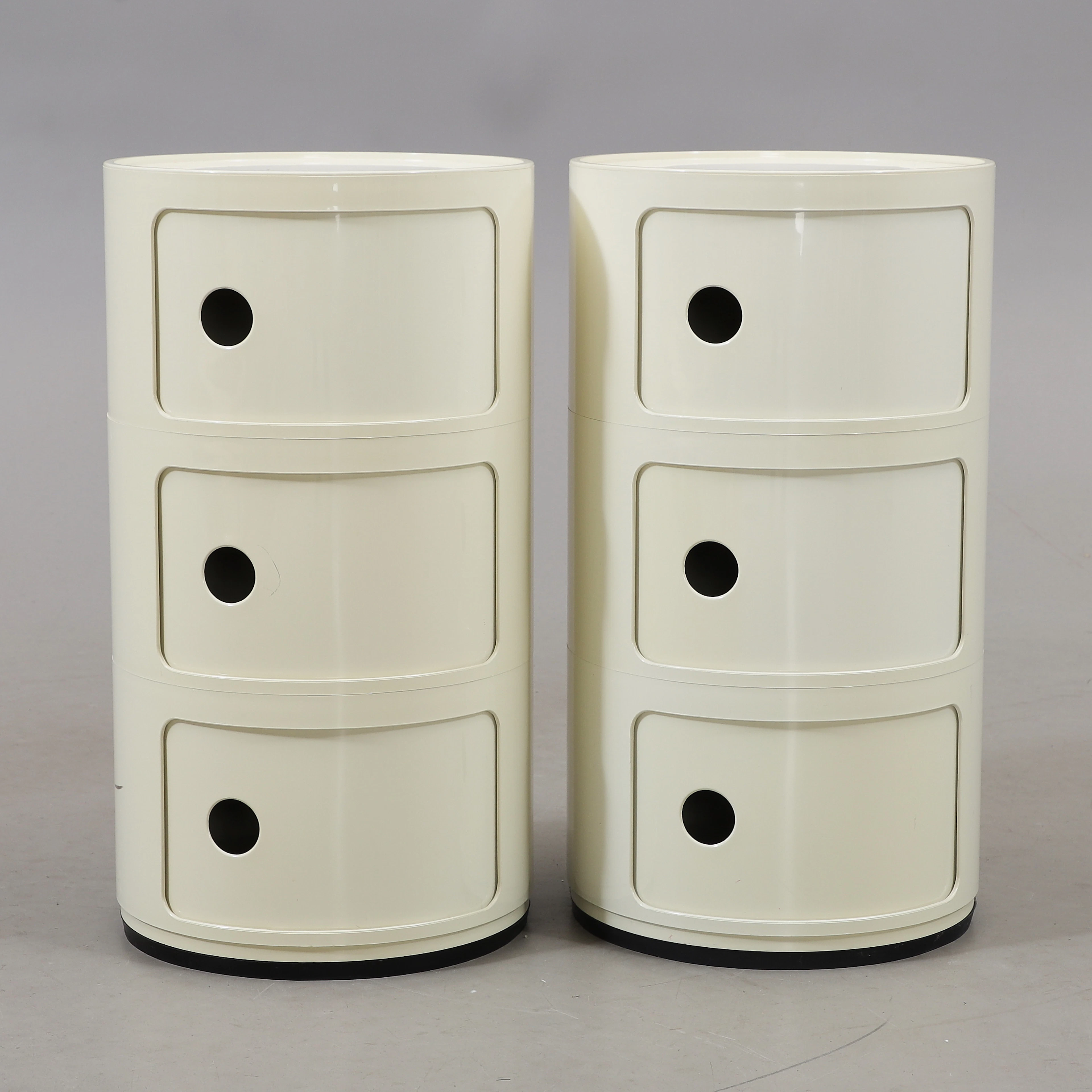 ANNA CASTELLI. Sängbord, ett par, plast, Kartell, Italien, 1900-talets