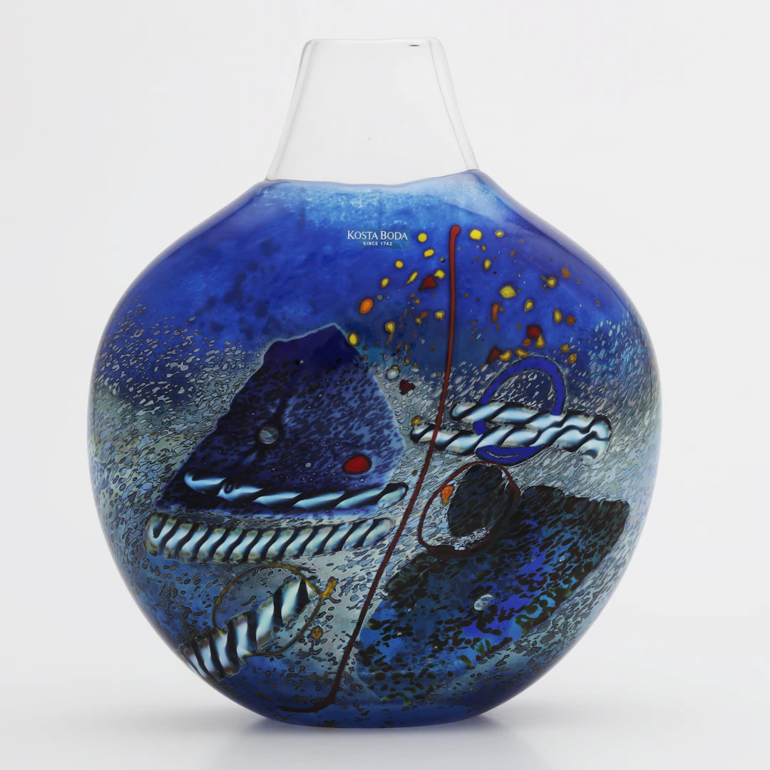 BERTIL VALLIEN. "Meteor", vas, glas, Kosta Boda, signerad.