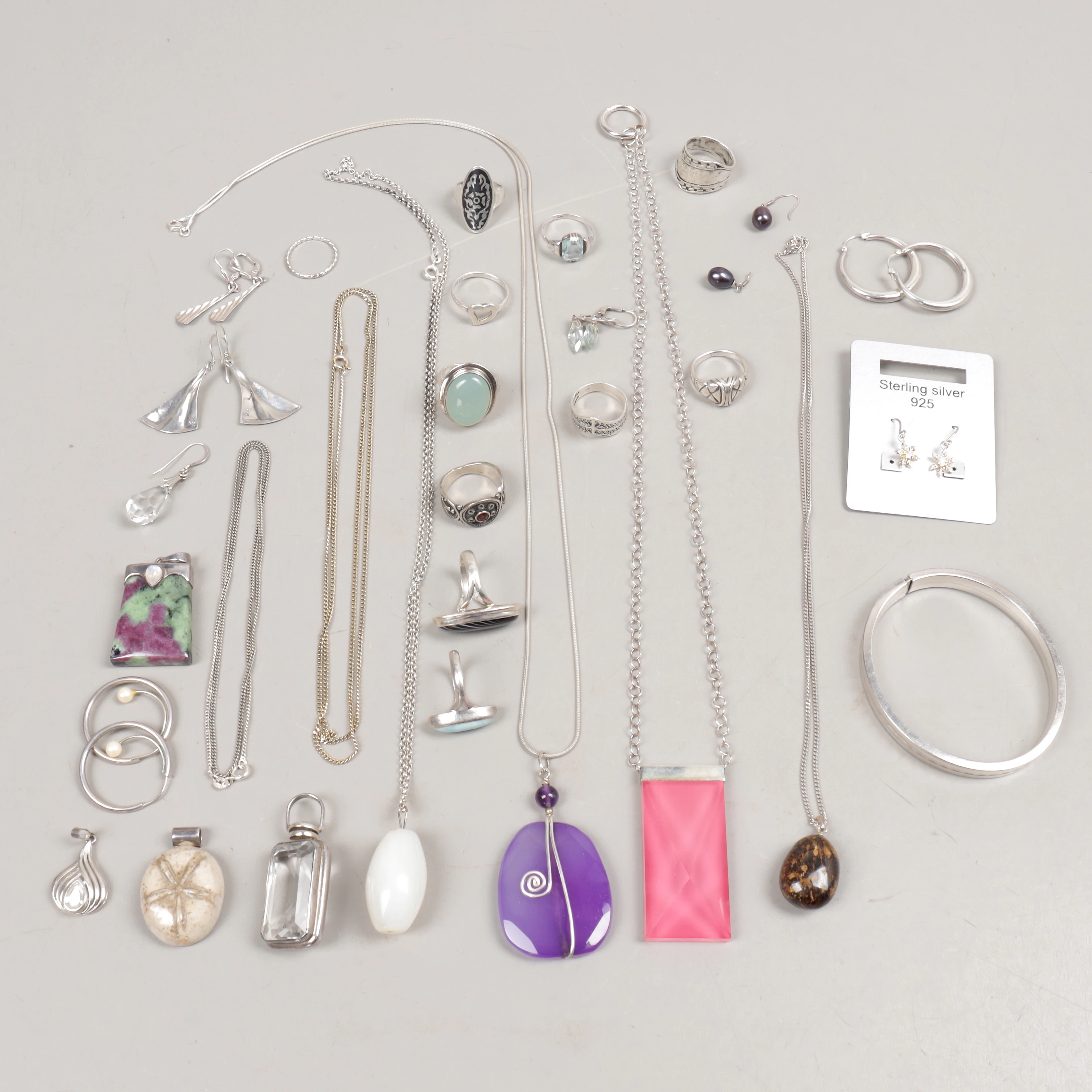 SILVERSMYCKEN, parti, vikt 240 gram.