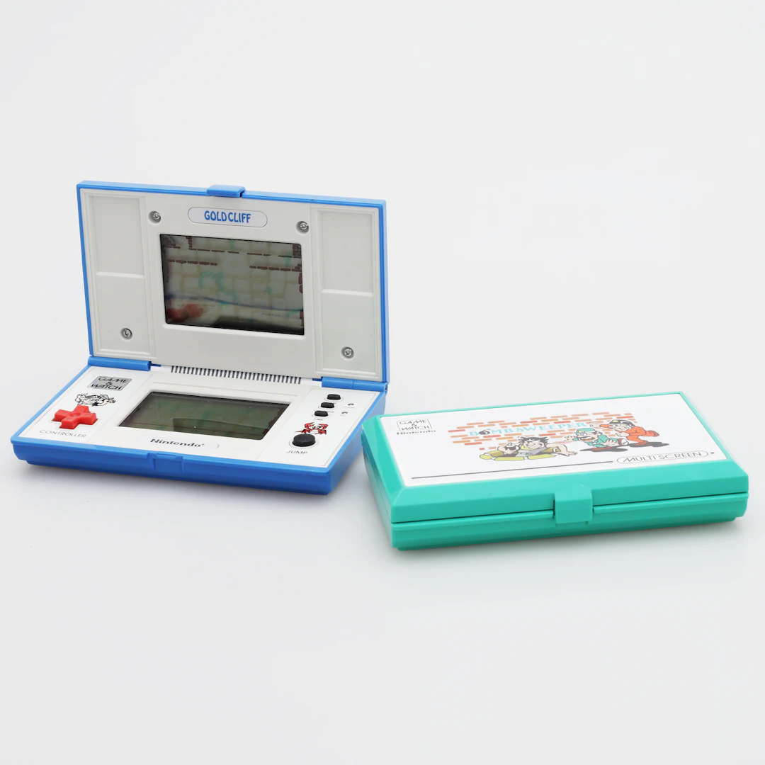 GAME & WATCH, 2 st, Nintendo, 1987/1988.