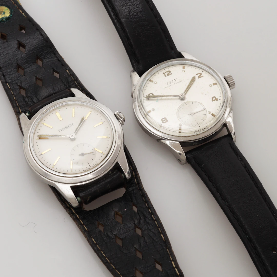 ARMBANDSUR, 2 st, Tissot.