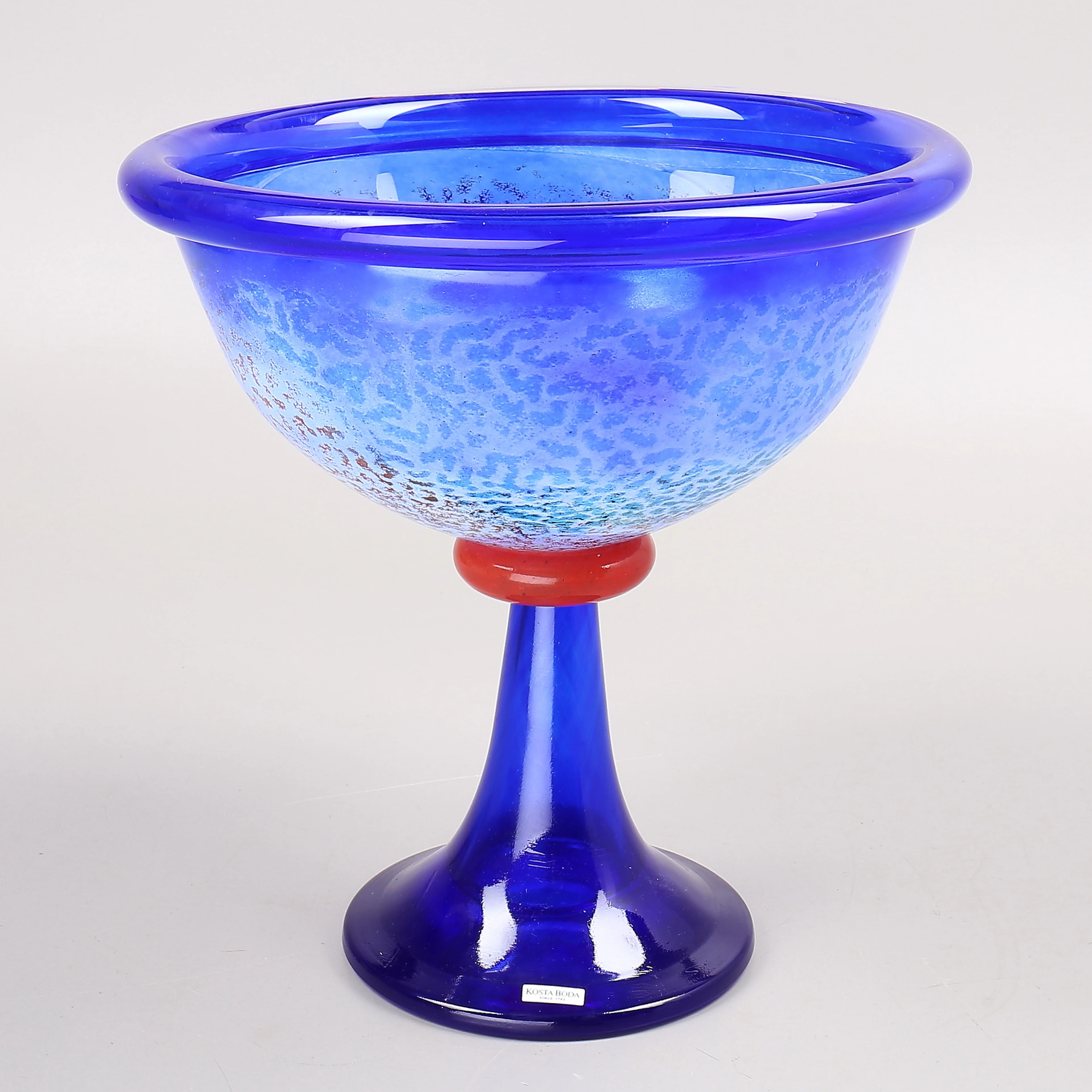 KJELL ENGMAN. "Cancan", skål på fot, glas, Kosta Boda.
